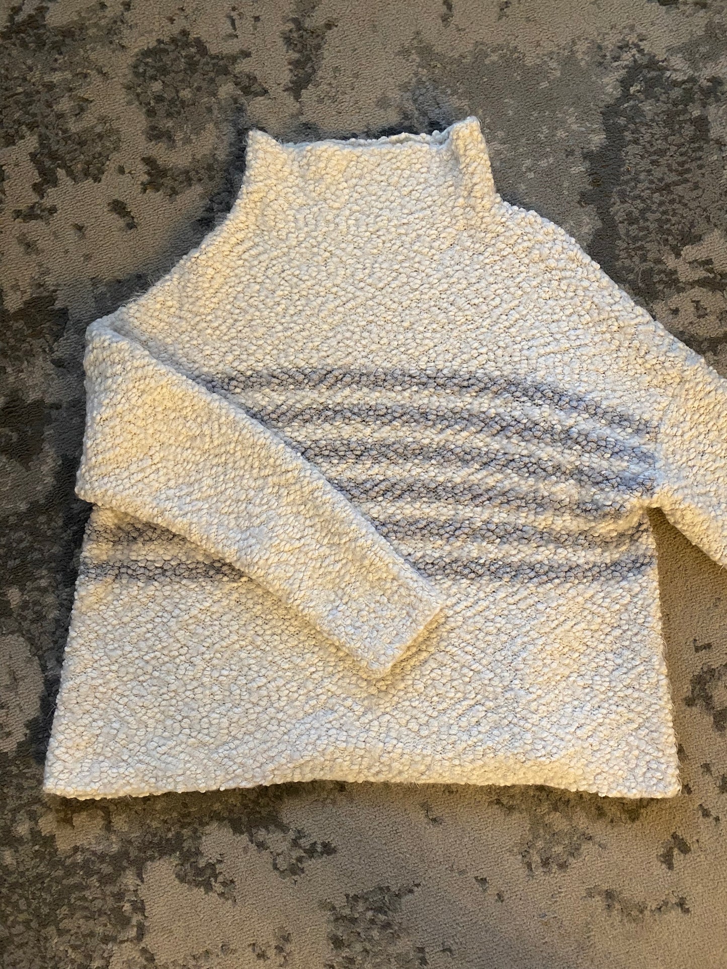 Lovestitch Chunky Soft Cream and Grey Stripe Sweater sz M