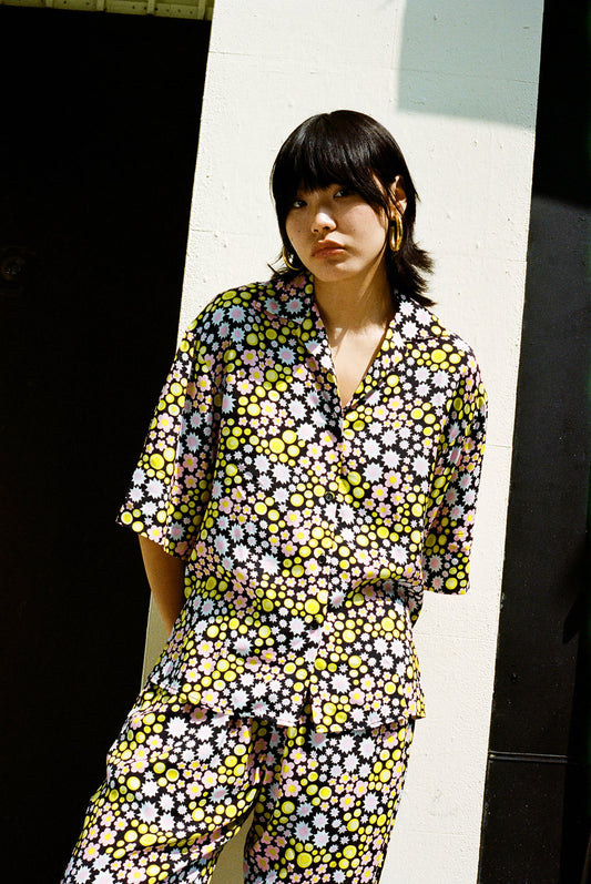 WRAY Bowen Shirt
Pop Rocks Floral sz XS (relaxed)