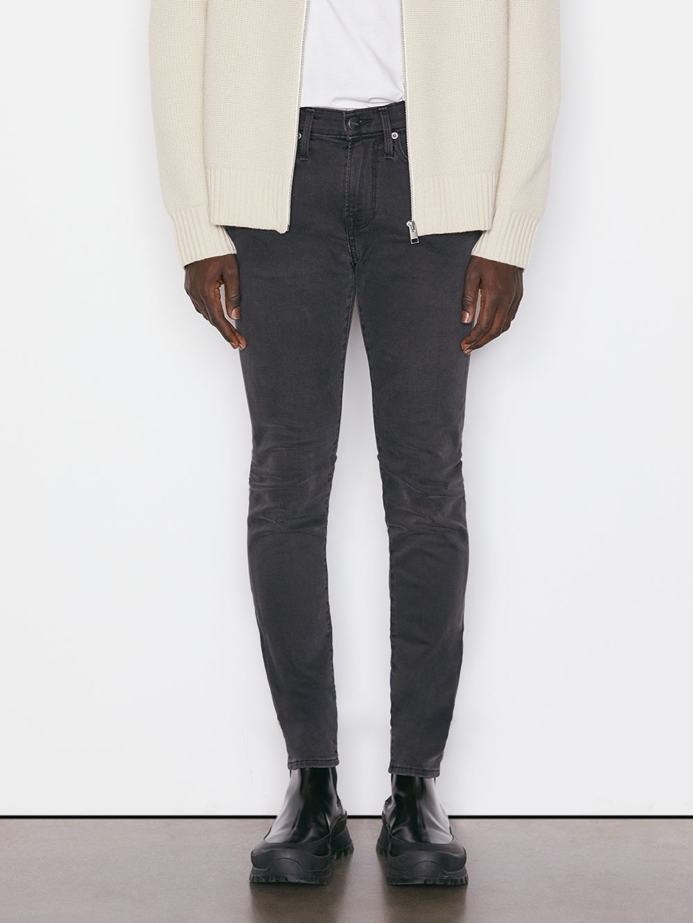 NWT! Frame "L'Homme Skinny" sz 32