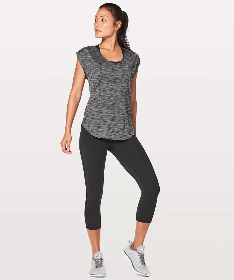 LULULEMON Sweat Times Short Sleeve sz 4