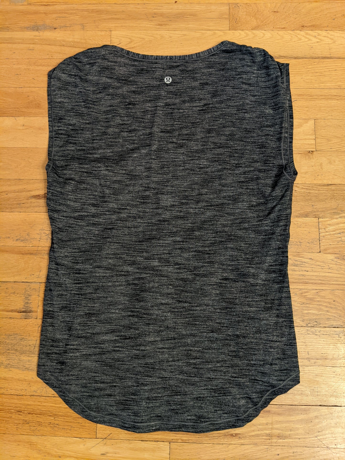 LULULEMON Sweat Times Short Sleeve sz 4