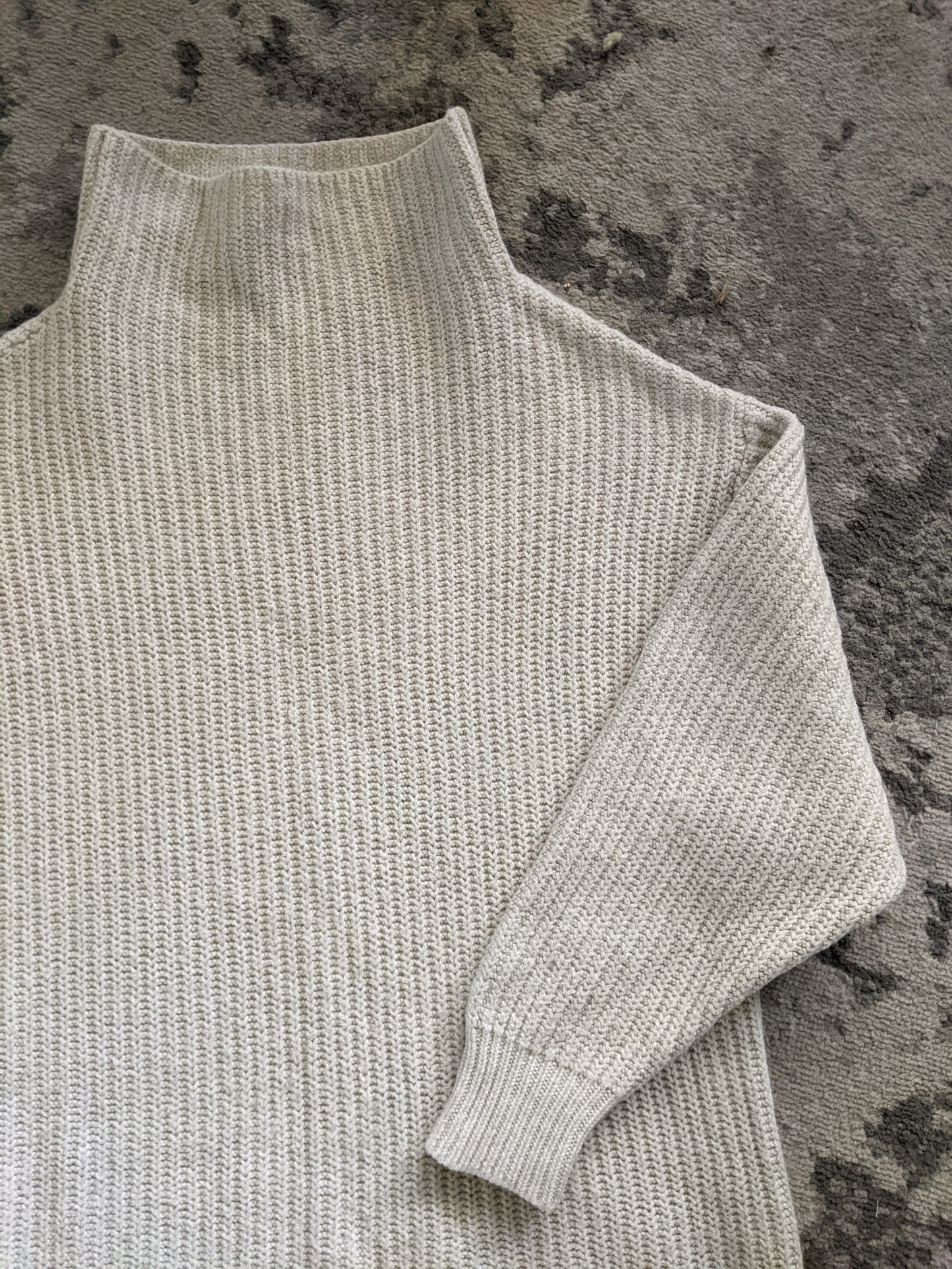 Wilfred Montpellier Turtleneck sz XS (relaxed)