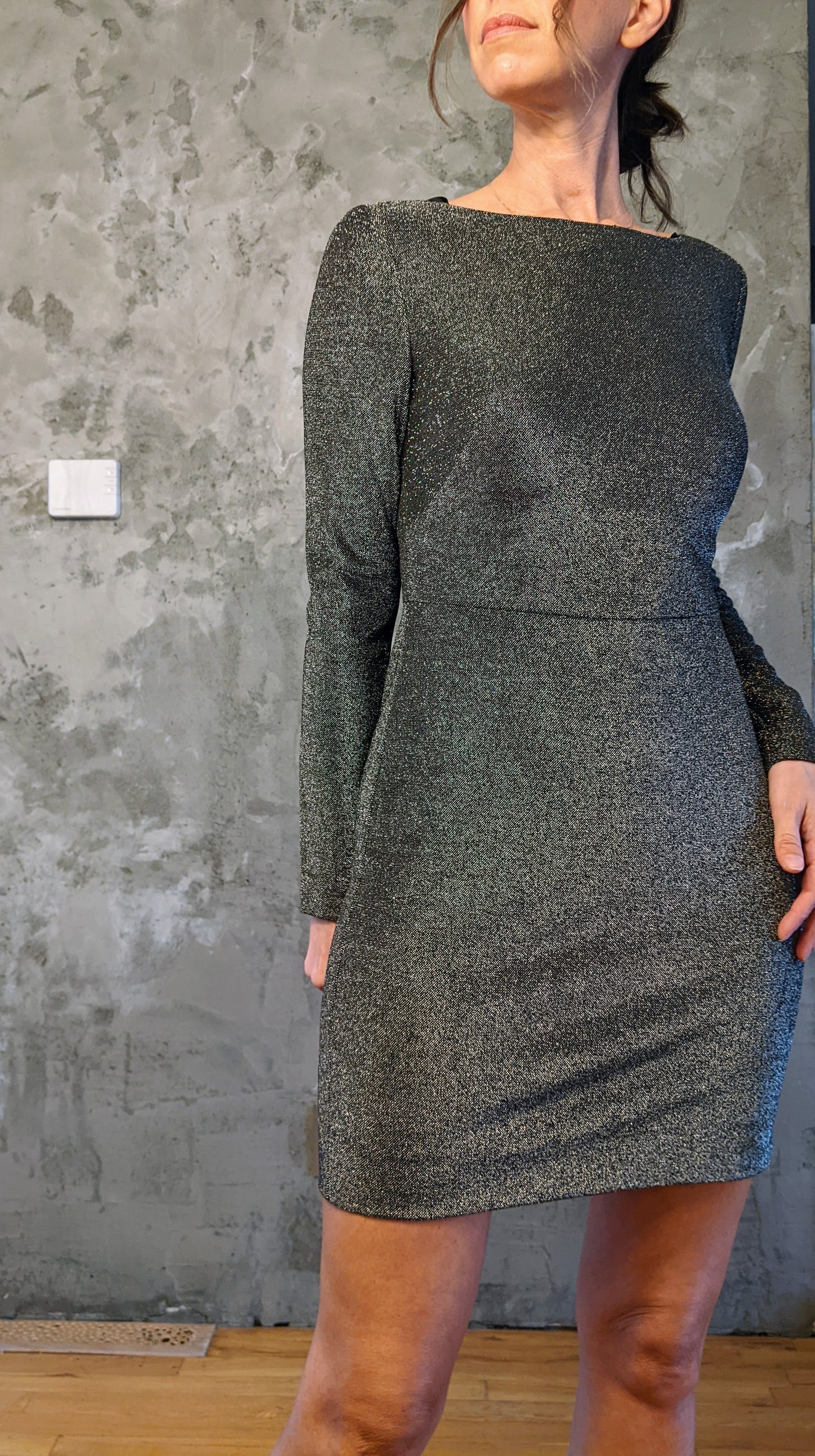 Diane Von Furstenberg metallic mini dress sz 4