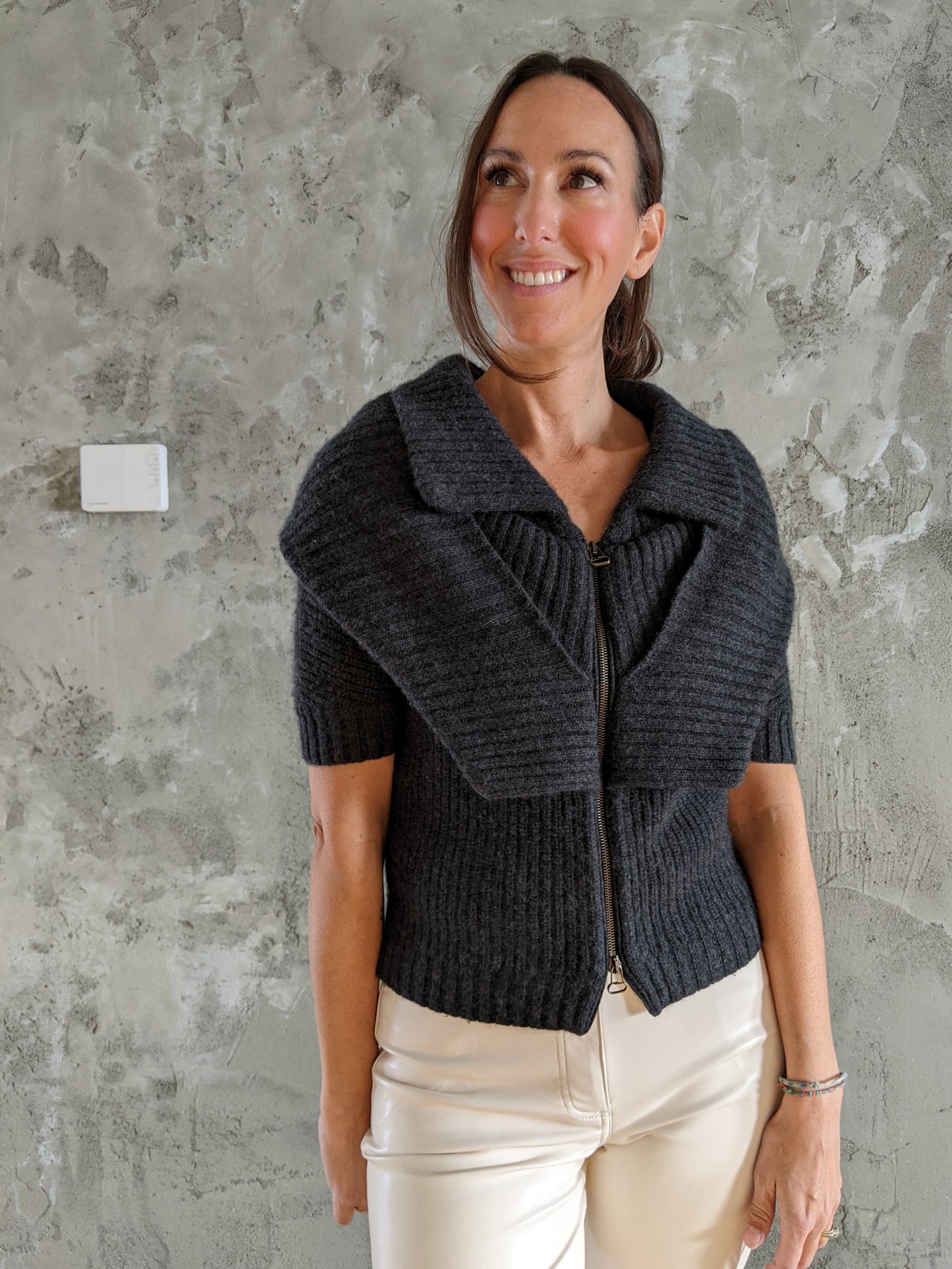 Robert Rodriguez cashmere blend zip front sweater size S.