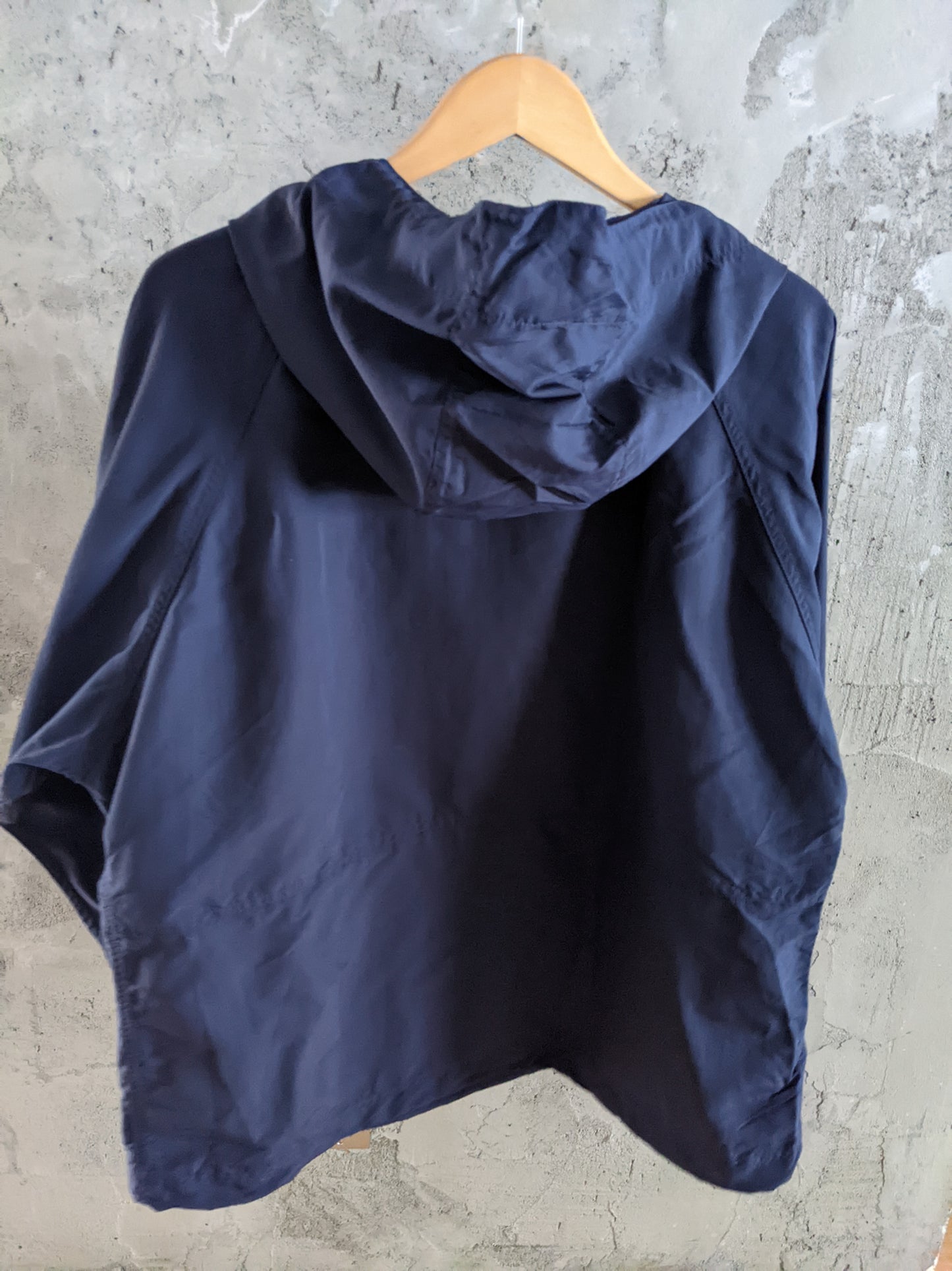 LL Bean navy half zip pullover sz Lrg