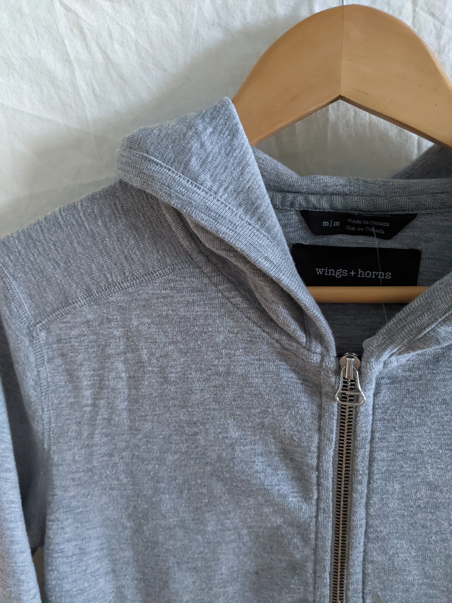 Wings + Horns zip up hooded sweatshirt sz M