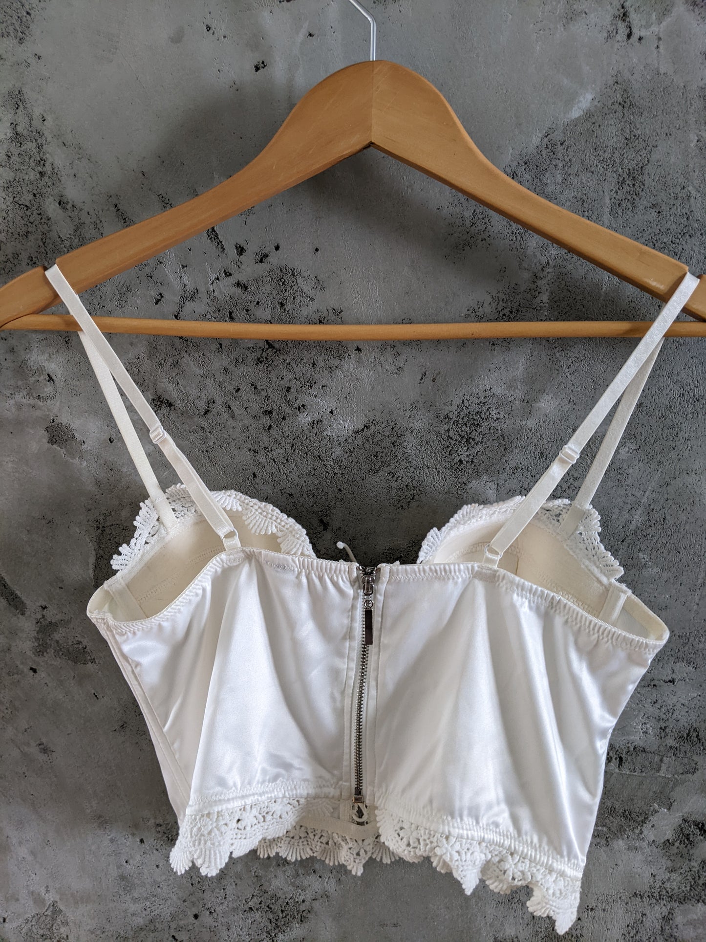 White corset top. Fits like 4/6