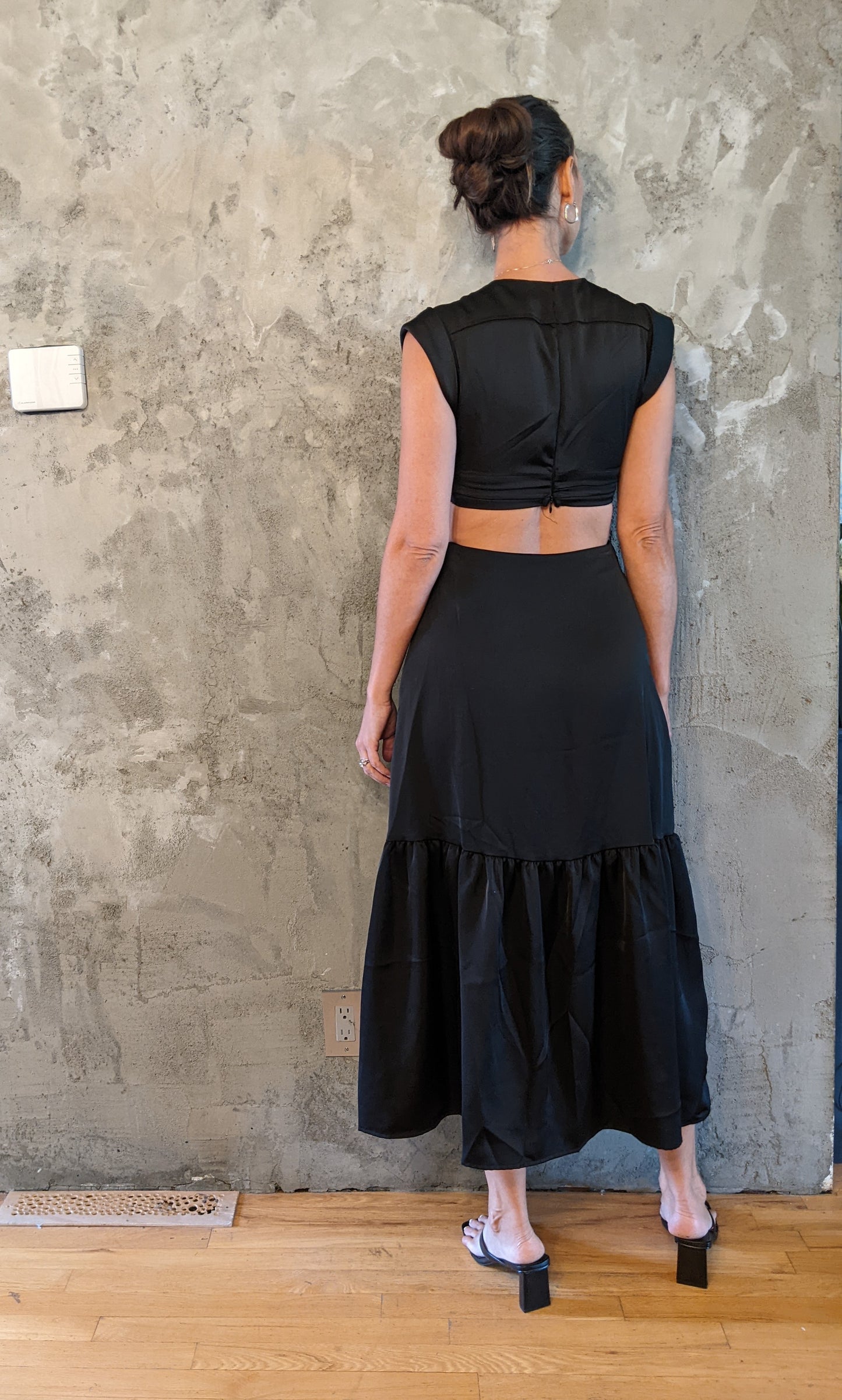 Jason Wu Waist Cutout Cuffed Sleeve V-Neck Satin Dress sz XS