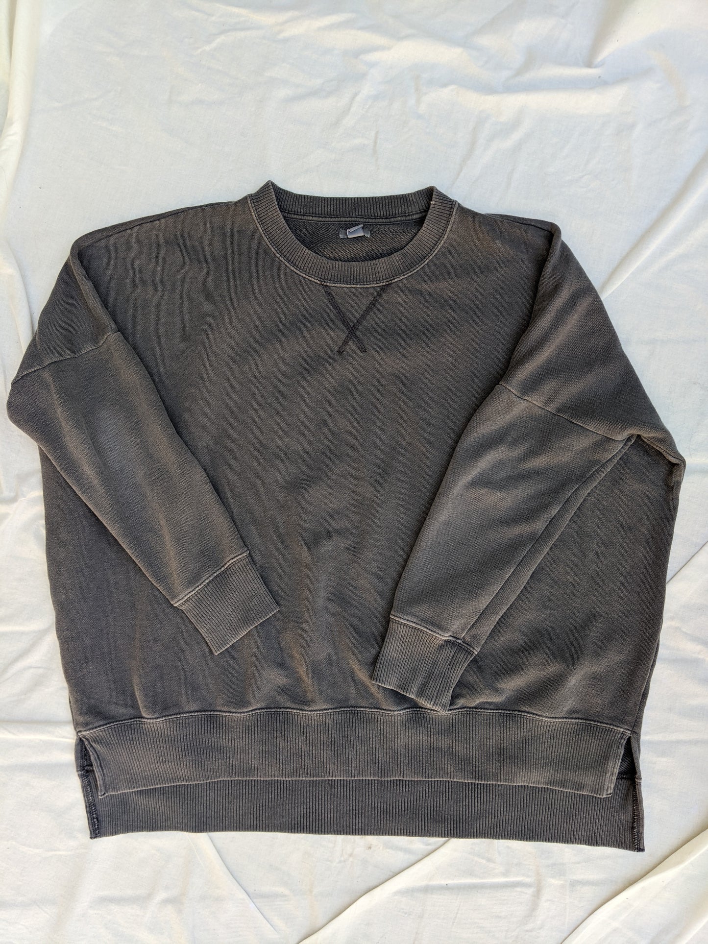 Aerie oversized crewneck sweatshirt sz S (fits S-Lrg)