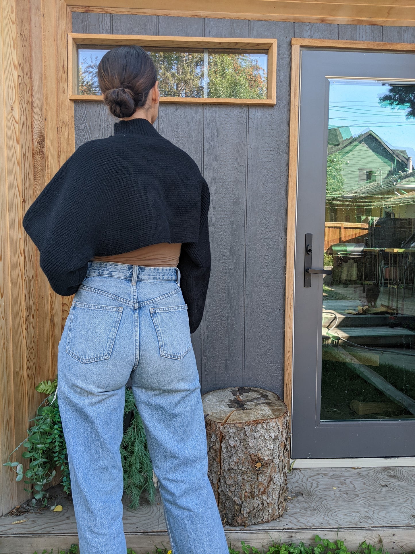 No tags. Flexible fit crop sweater