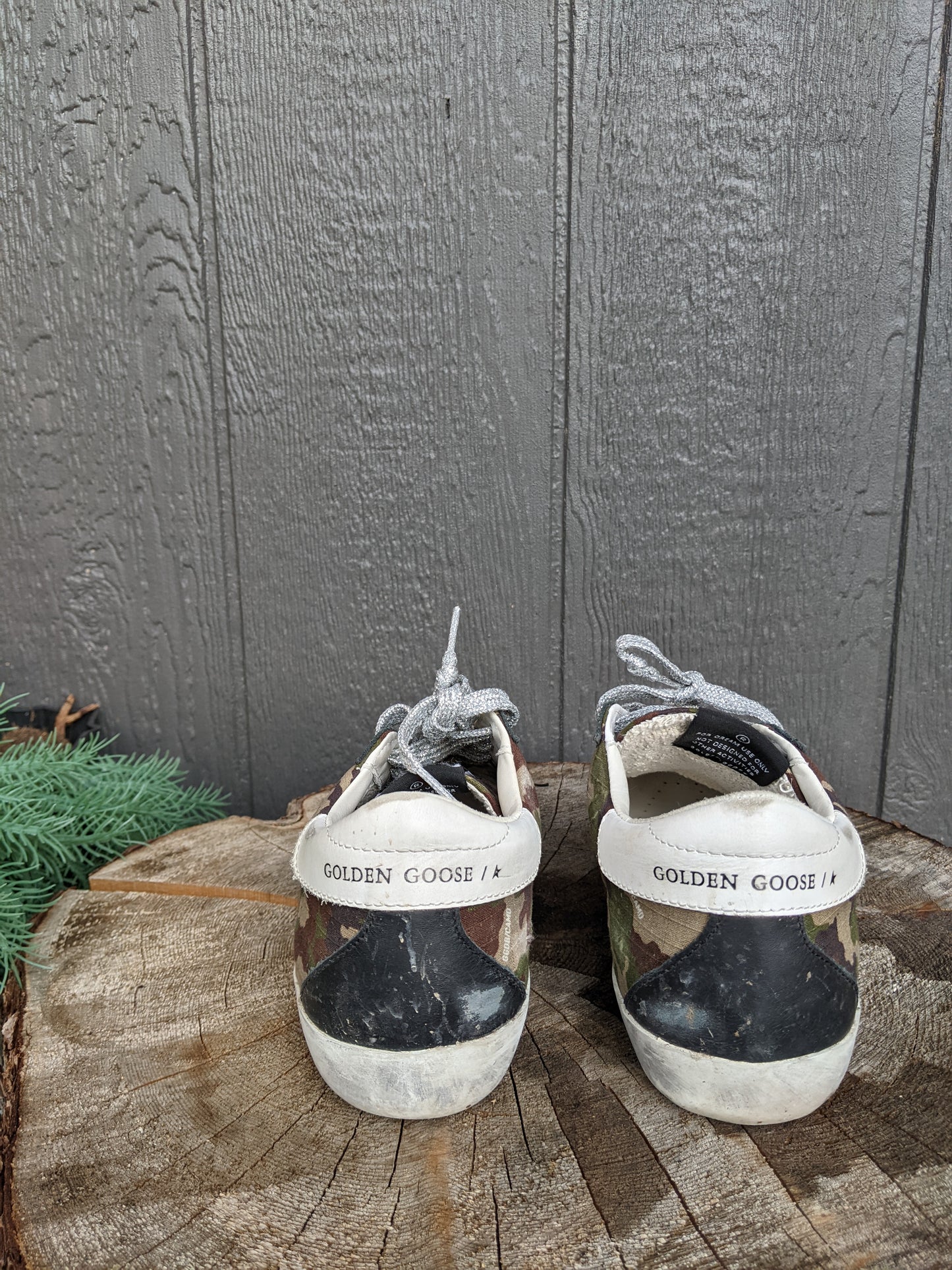 GOLDEN GOOSE Super-Star leather-trimmed camouflage sneakers sz 35