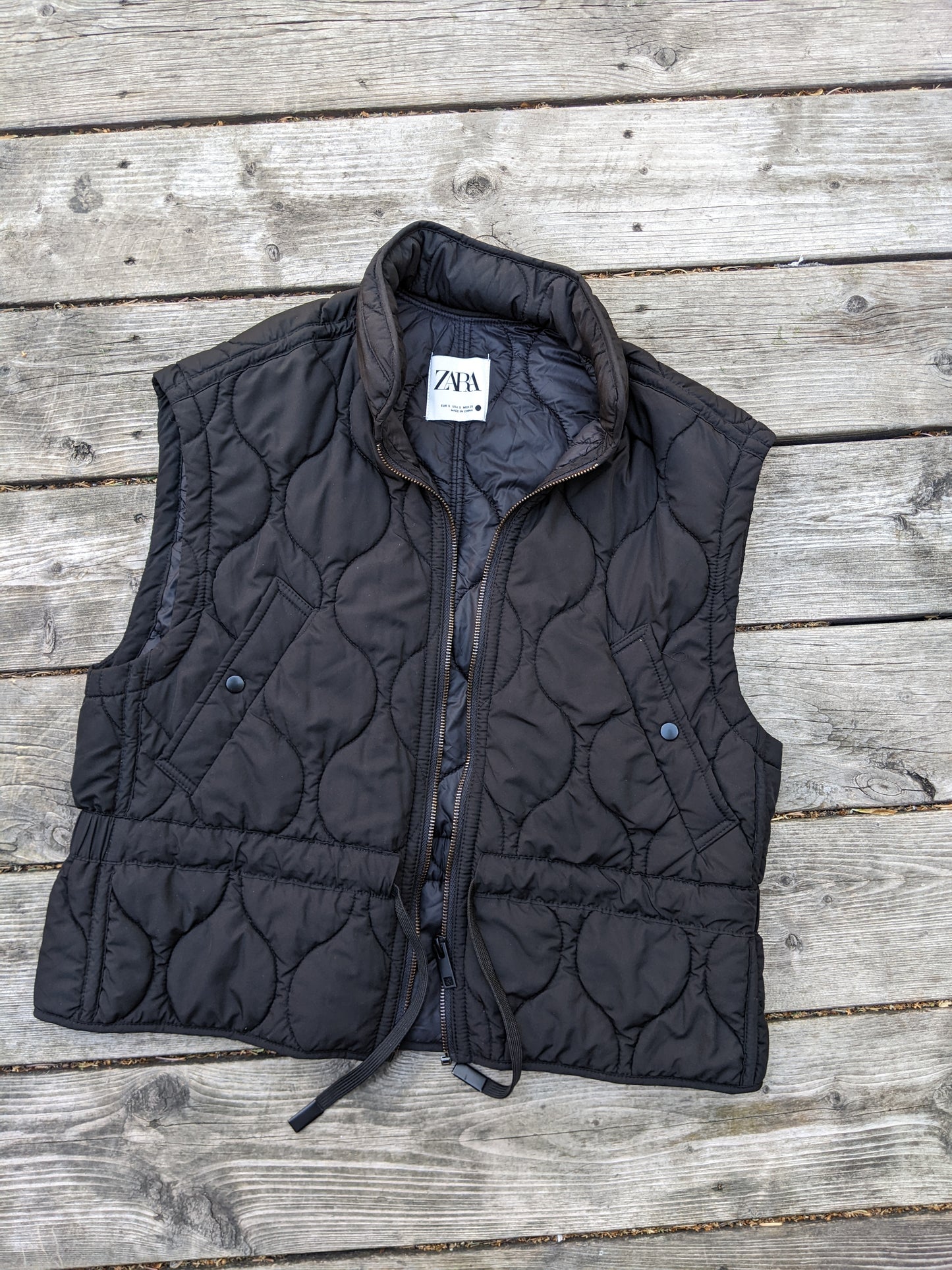 Zara quilted vest sz S