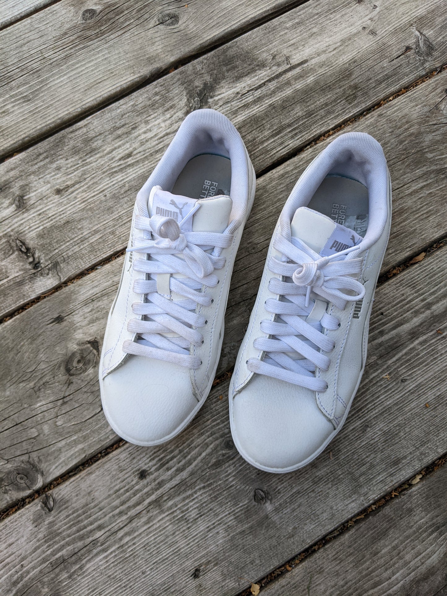 PUMA Vikky white sneakers sz 7.5