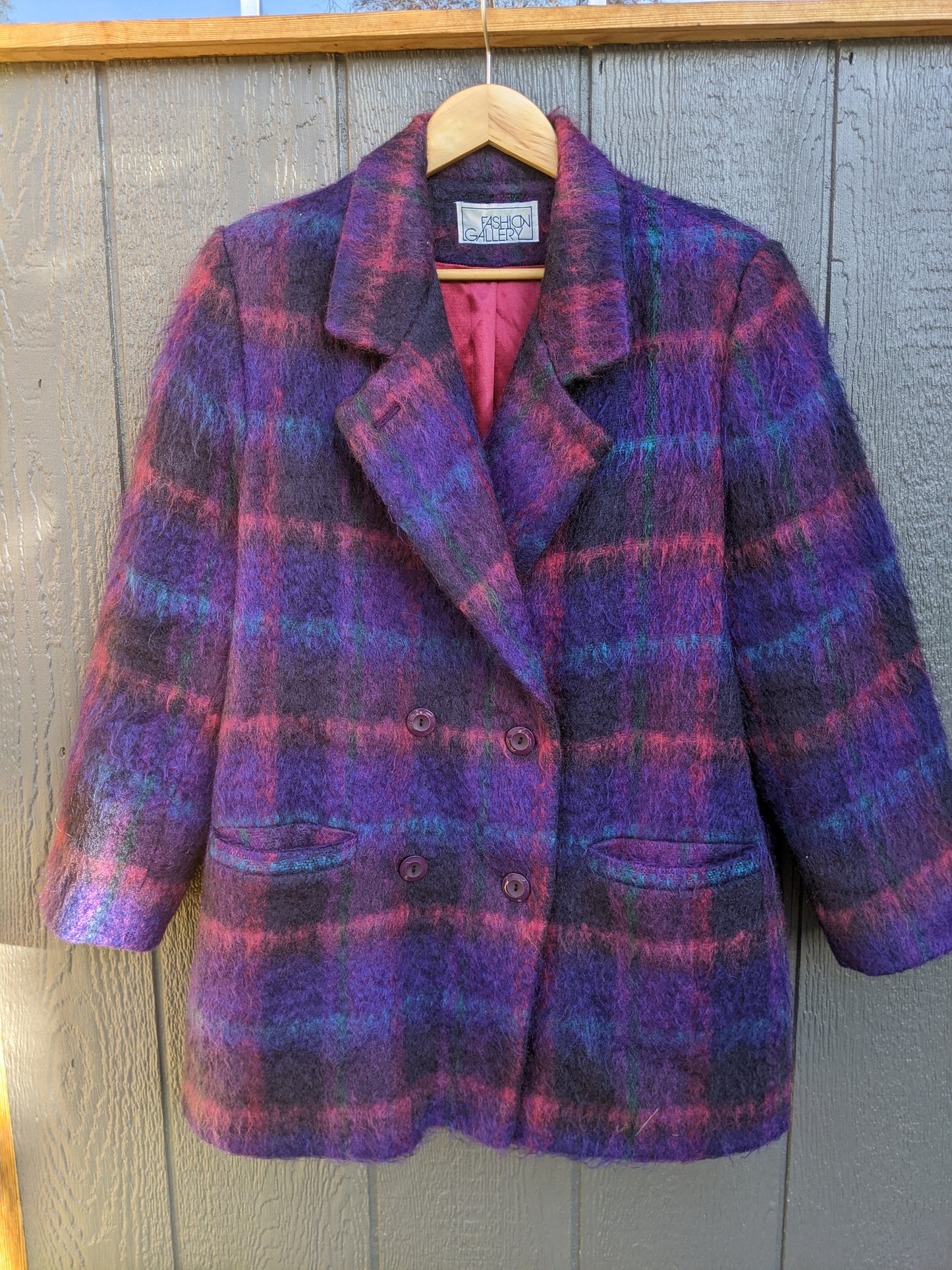 Vintage mohair and wool blend jacket. Lined. Fits like XL