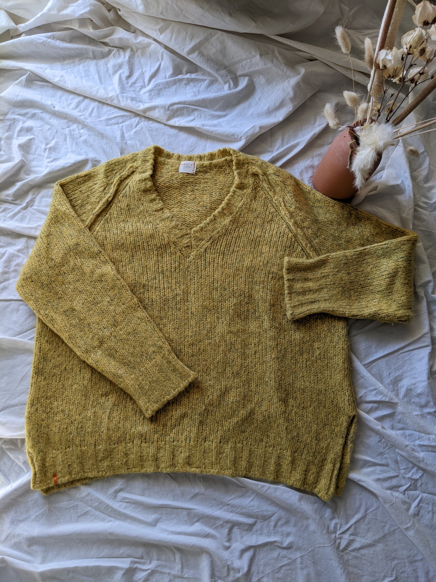 Maevy Concept sweater sz M (relaxed)