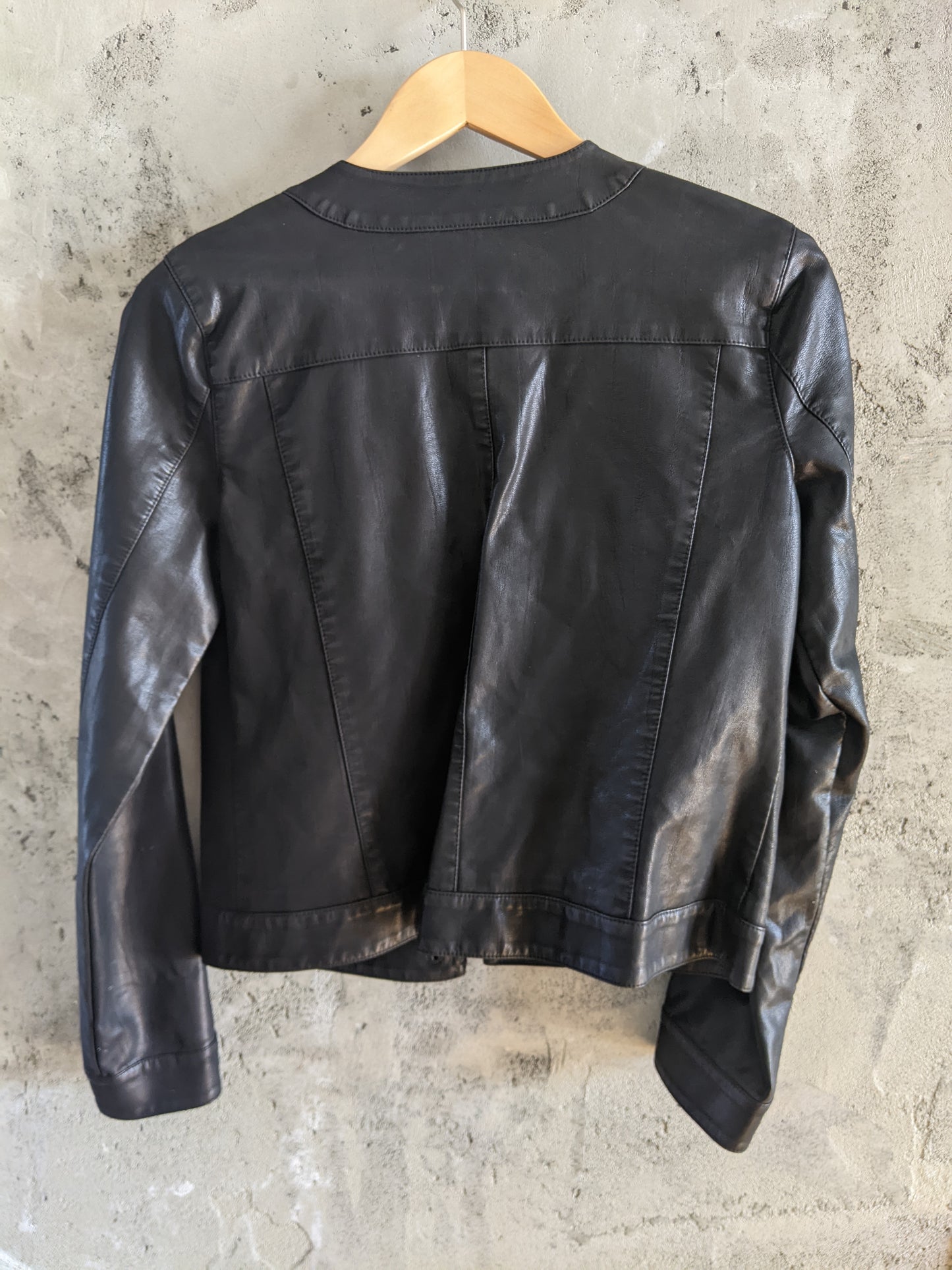 Faux leather bomber jacket sz S
