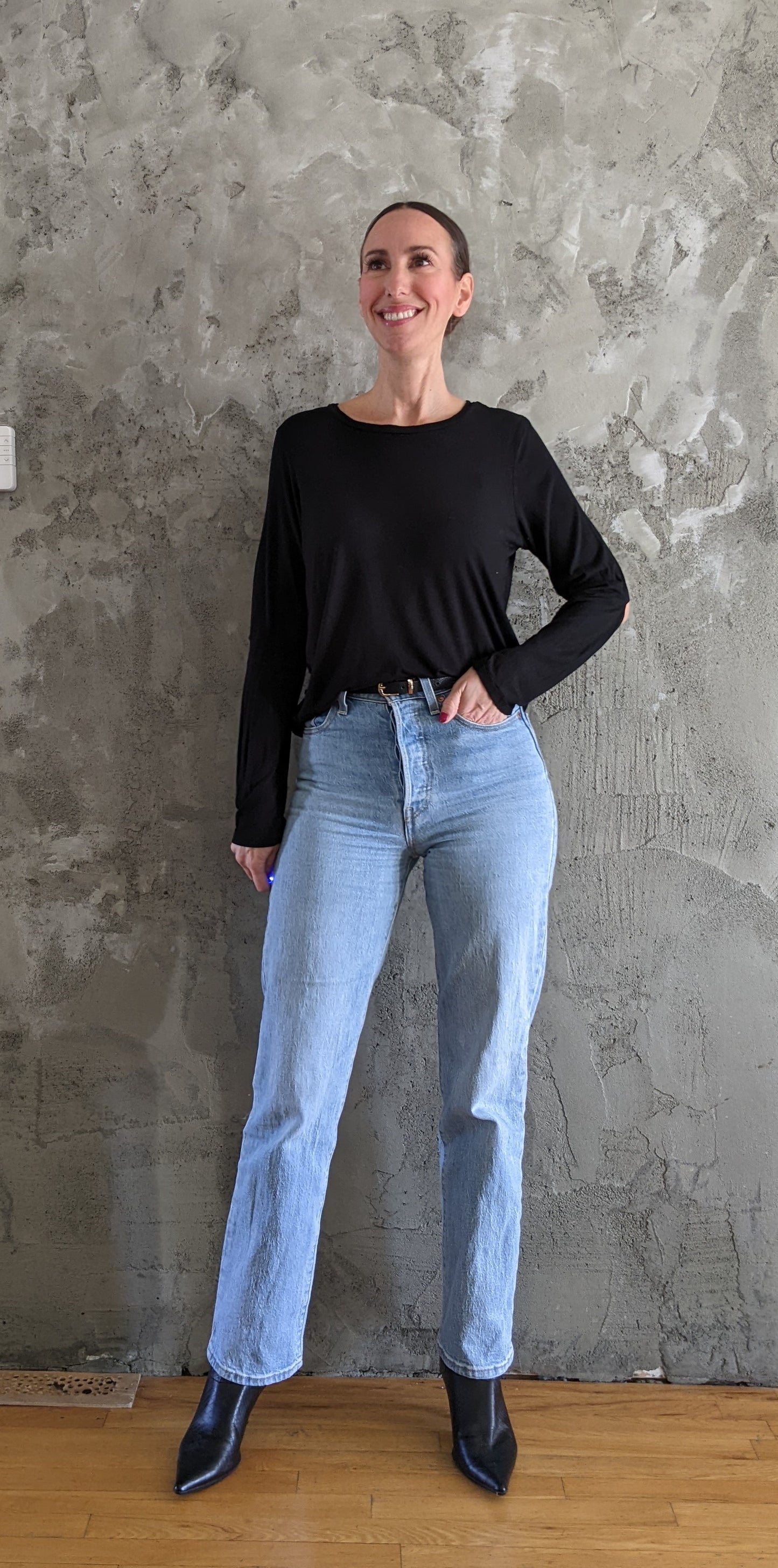 Wilfred Free black cut out top sz Lrg