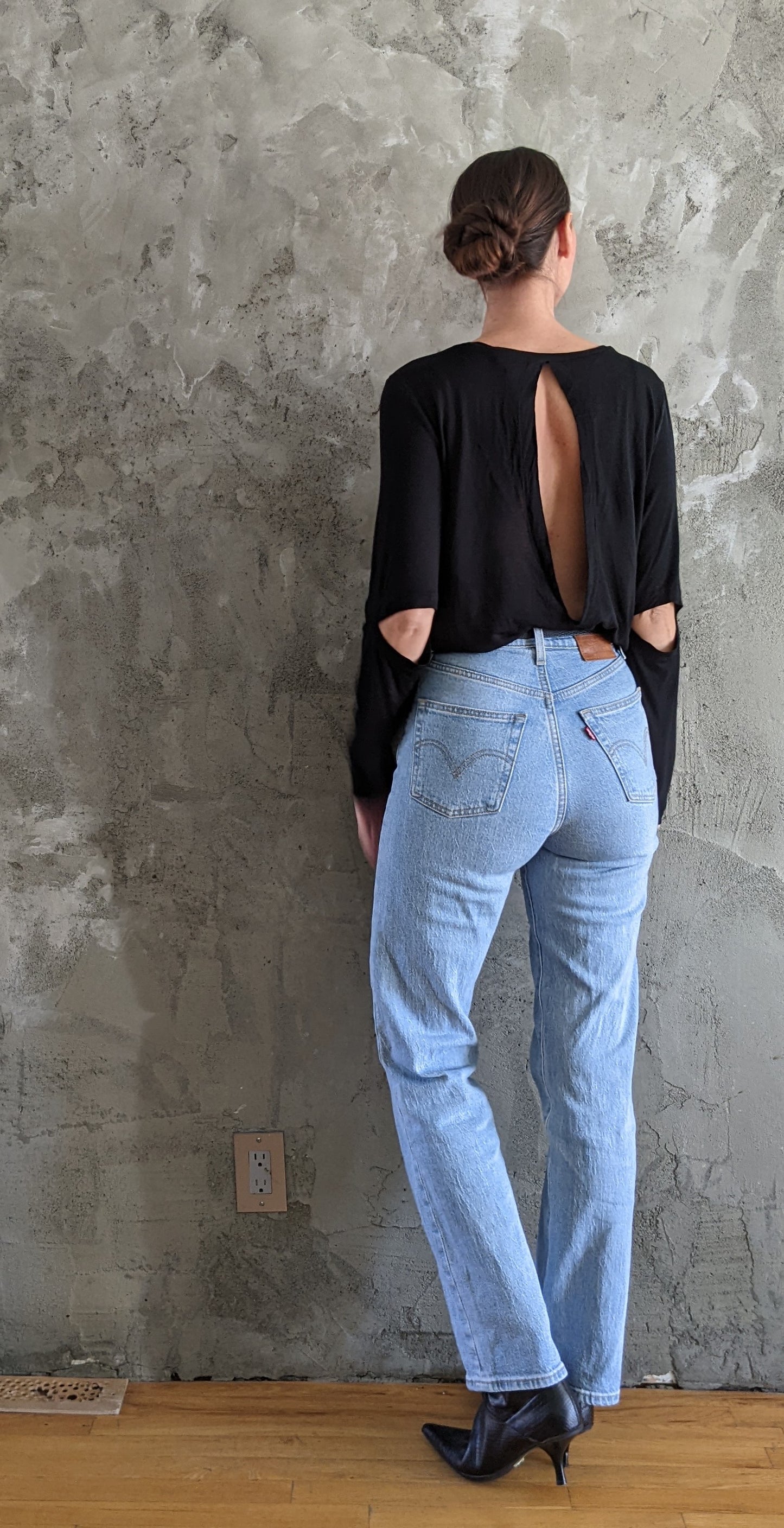 Wilfred Free black cut out top sz Lrg