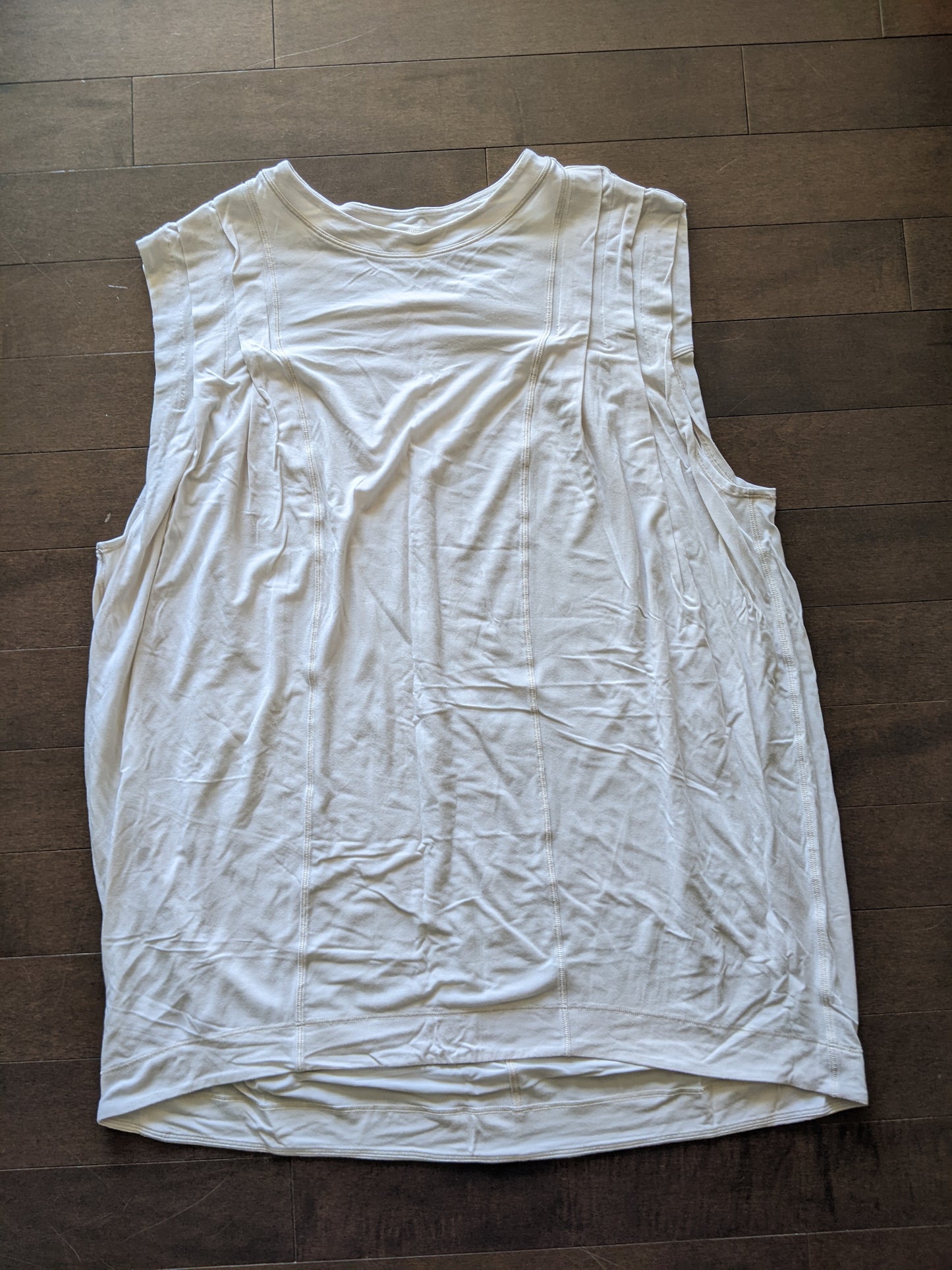 Lululemon Modal Pleated Shoulder Tank Top White Opal sz Lrg