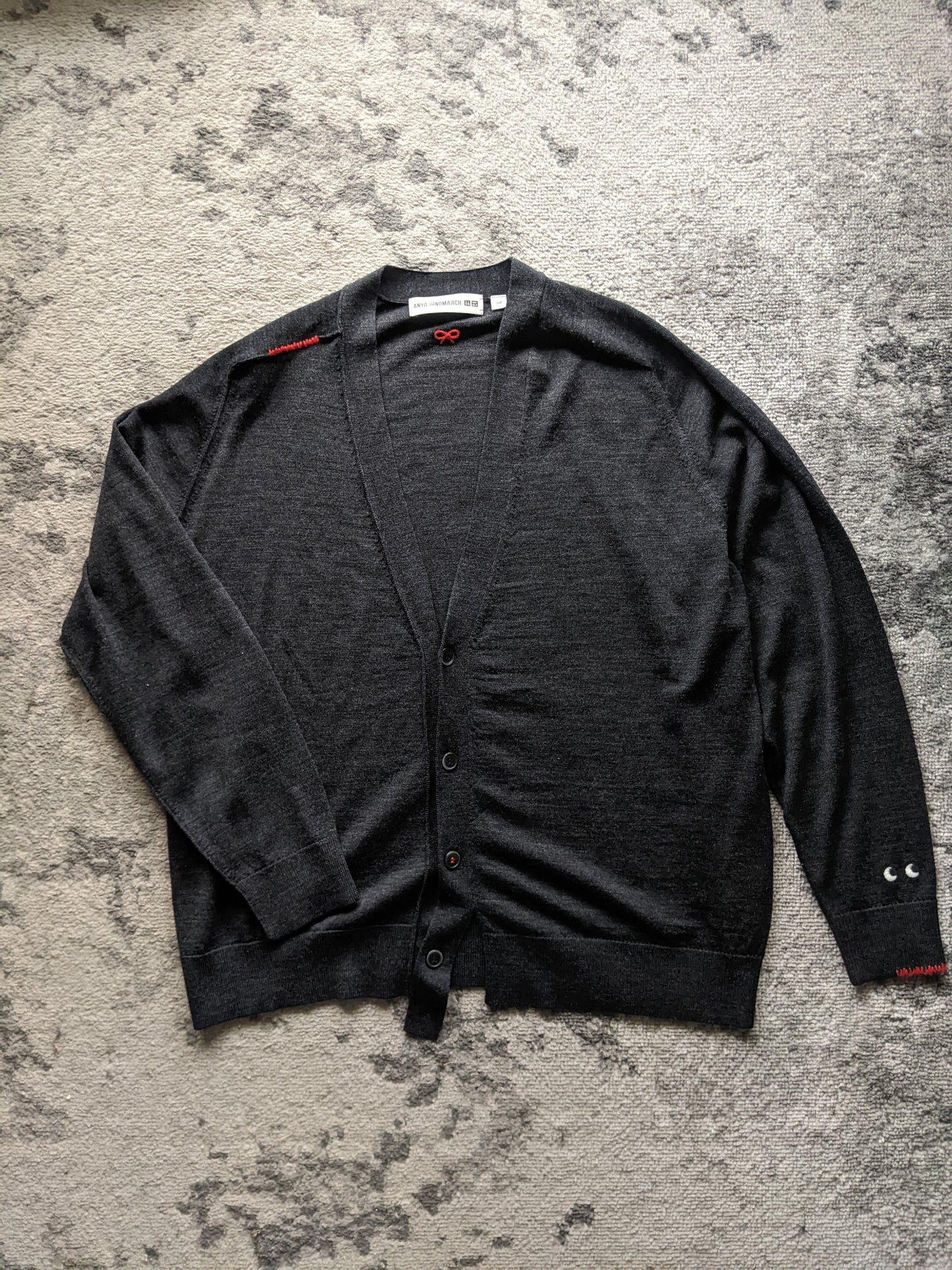 Anya Hindmarch for Uniqlo "Merino Oversized V Neck Cardigan" sz S