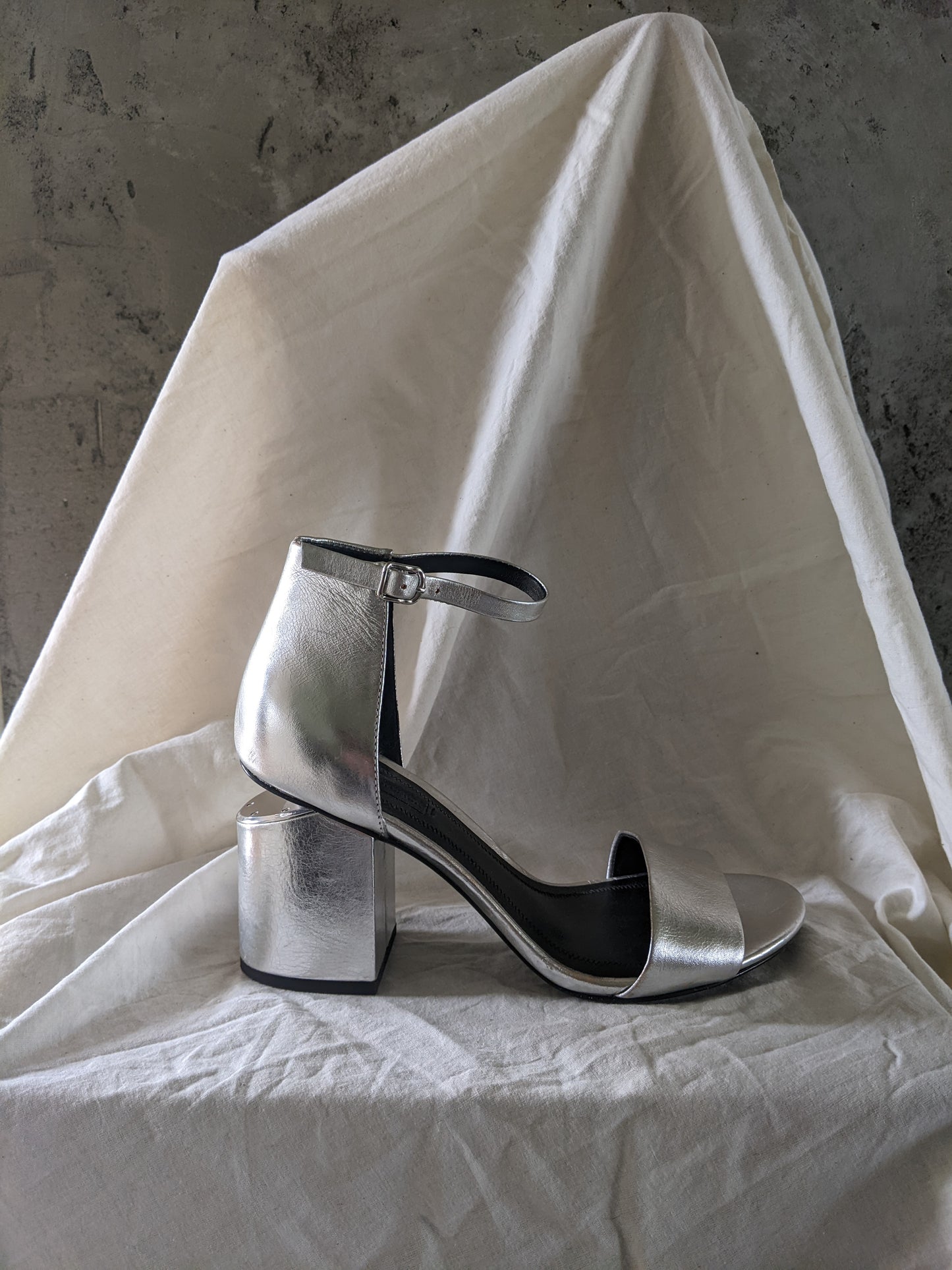 Alexander Wang metallic Abby Cut Out heeled Sandals sz 37.5