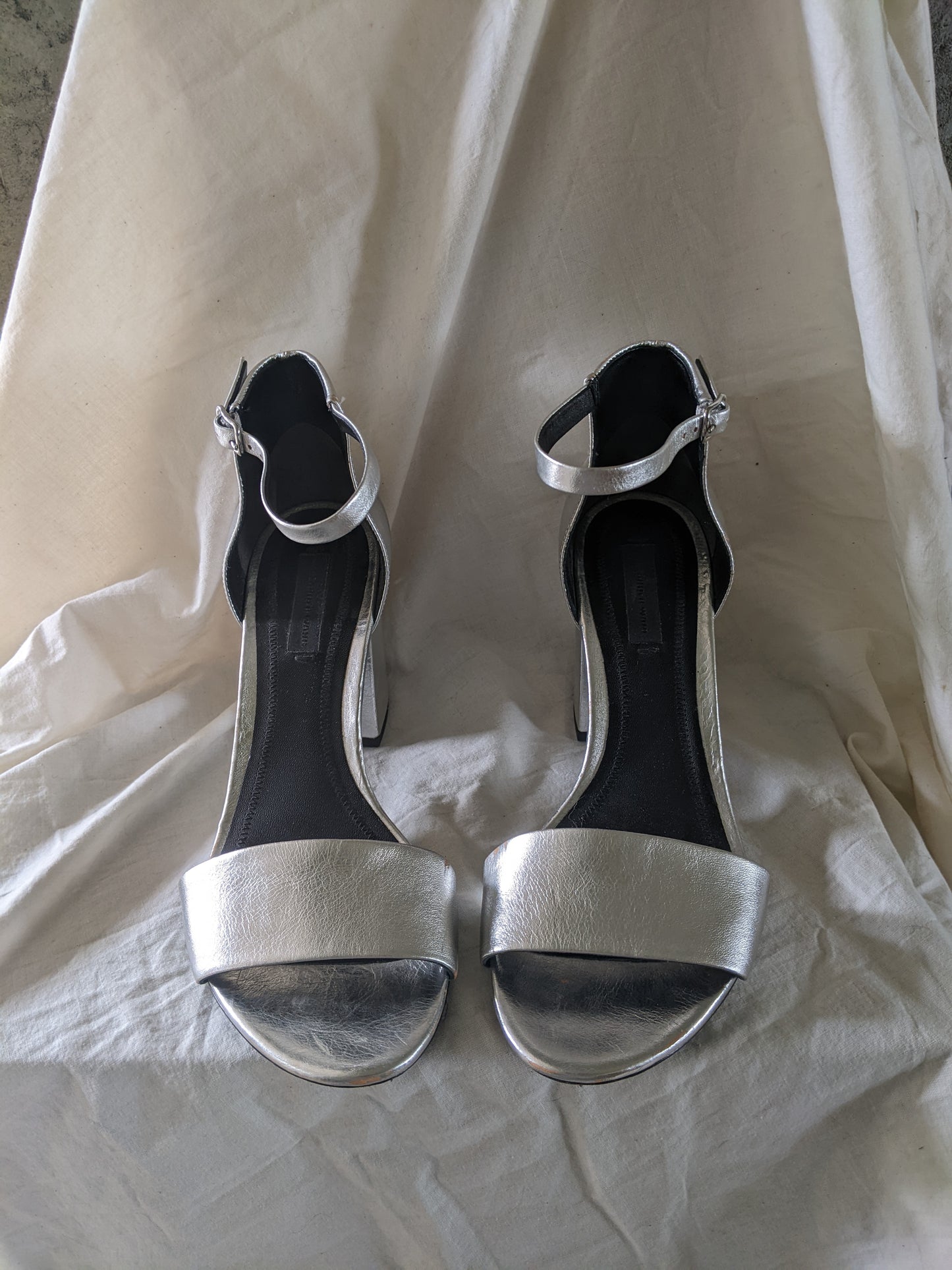 Alexander Wang metallic Abby Cut Out heeled Sandals sz 37.5
