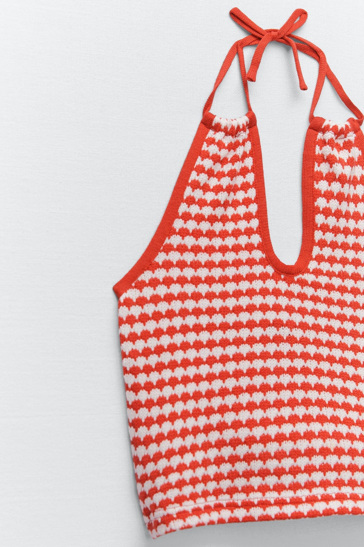Zara red white knit halter top sz M