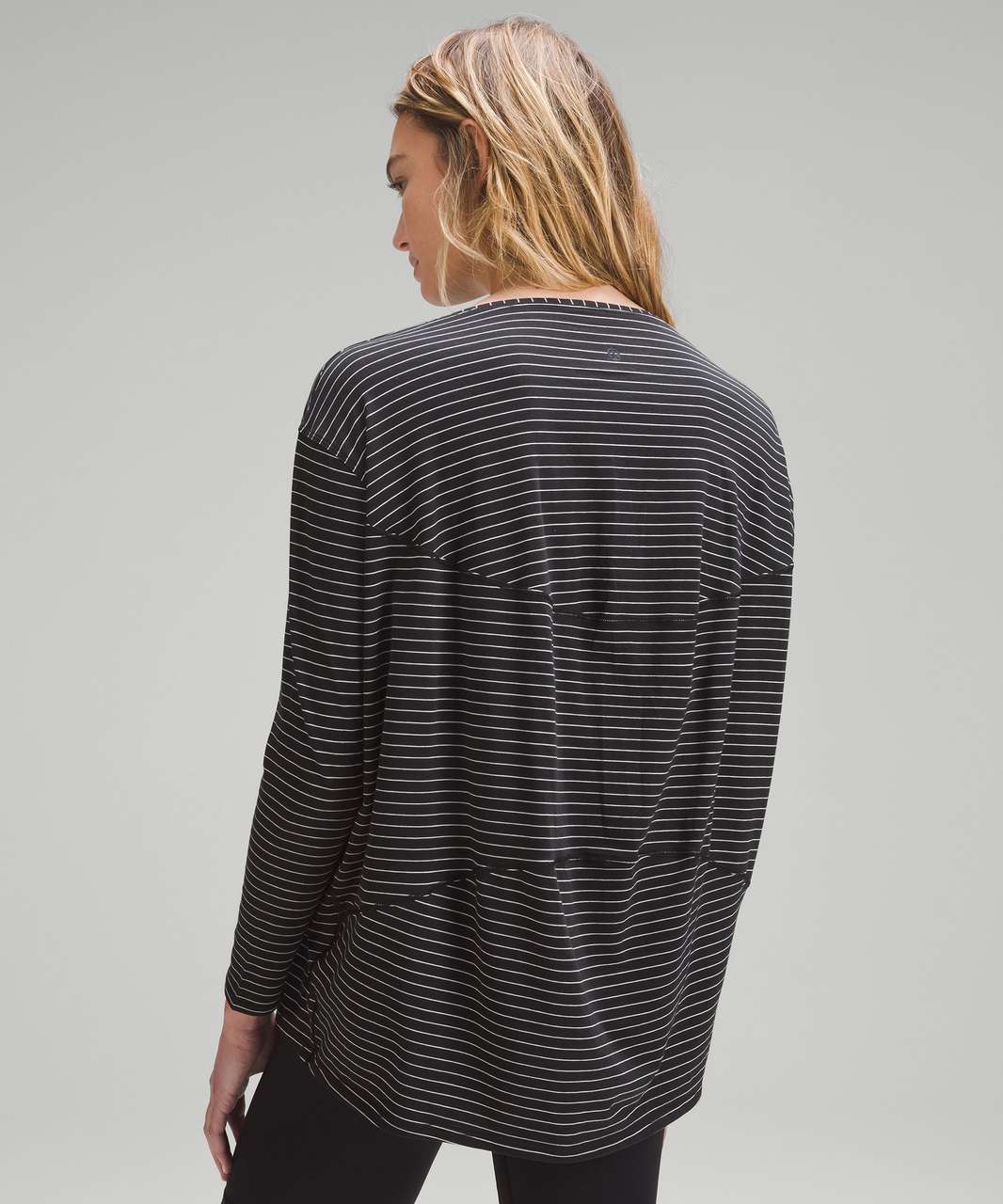 Lululemon Back in Action Long-Sleeve Shirt. Fits M