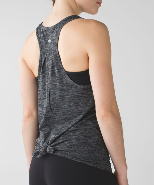 LULULEMON Salute the Sun tank sz 4