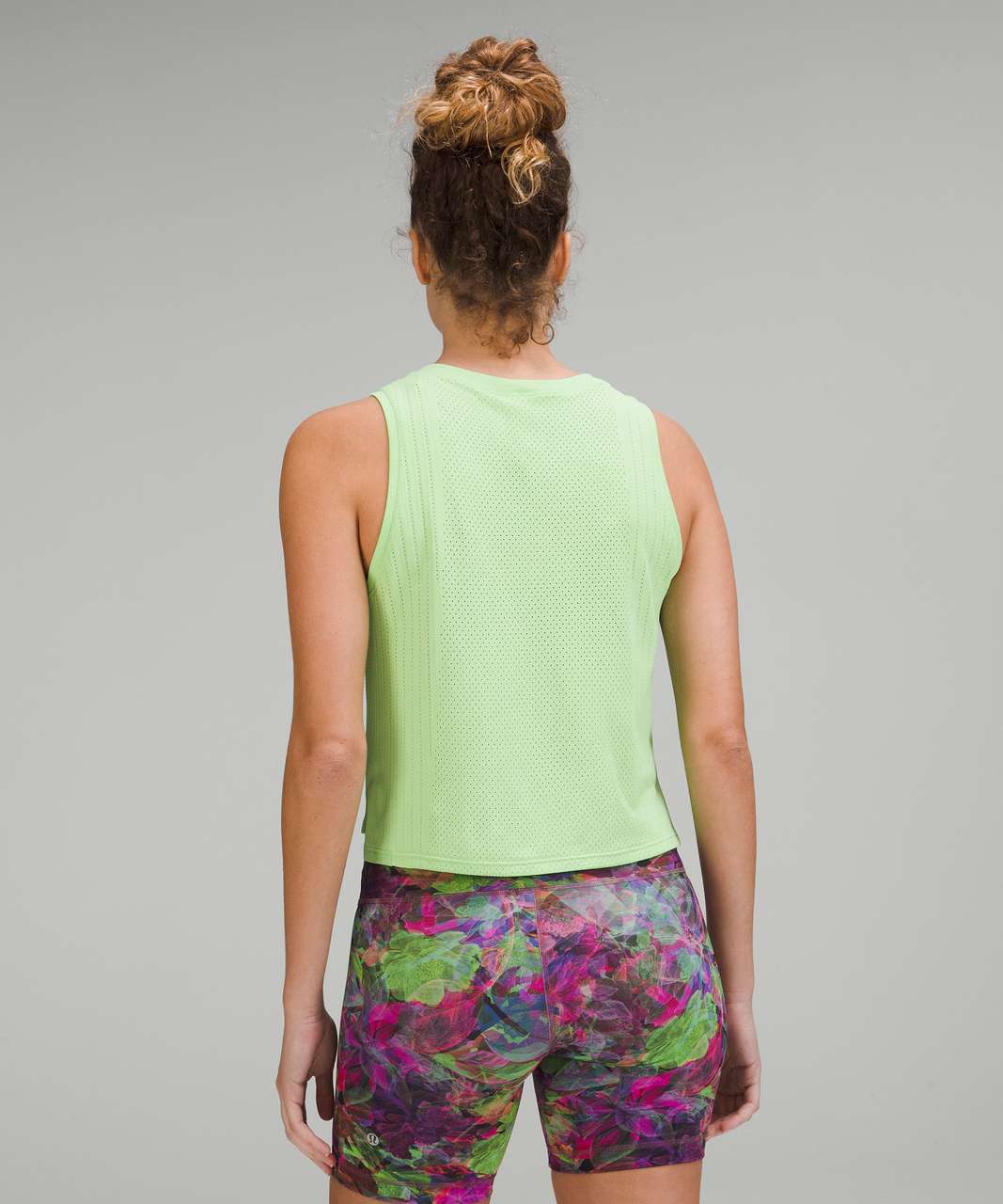 Lululemon Train to Be Tank
Scream Green Light sz 4/6