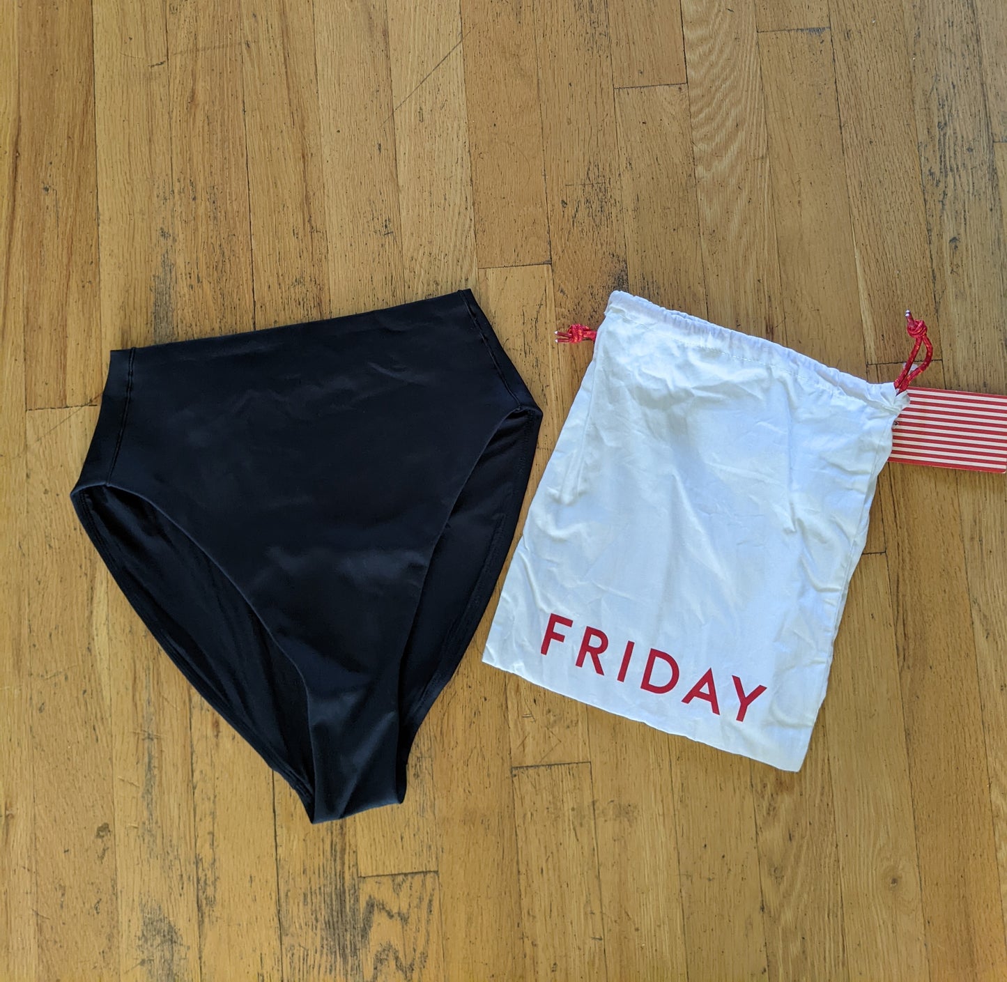LEFT ON FRIDAY "Hi Hi Bottom black" sz M