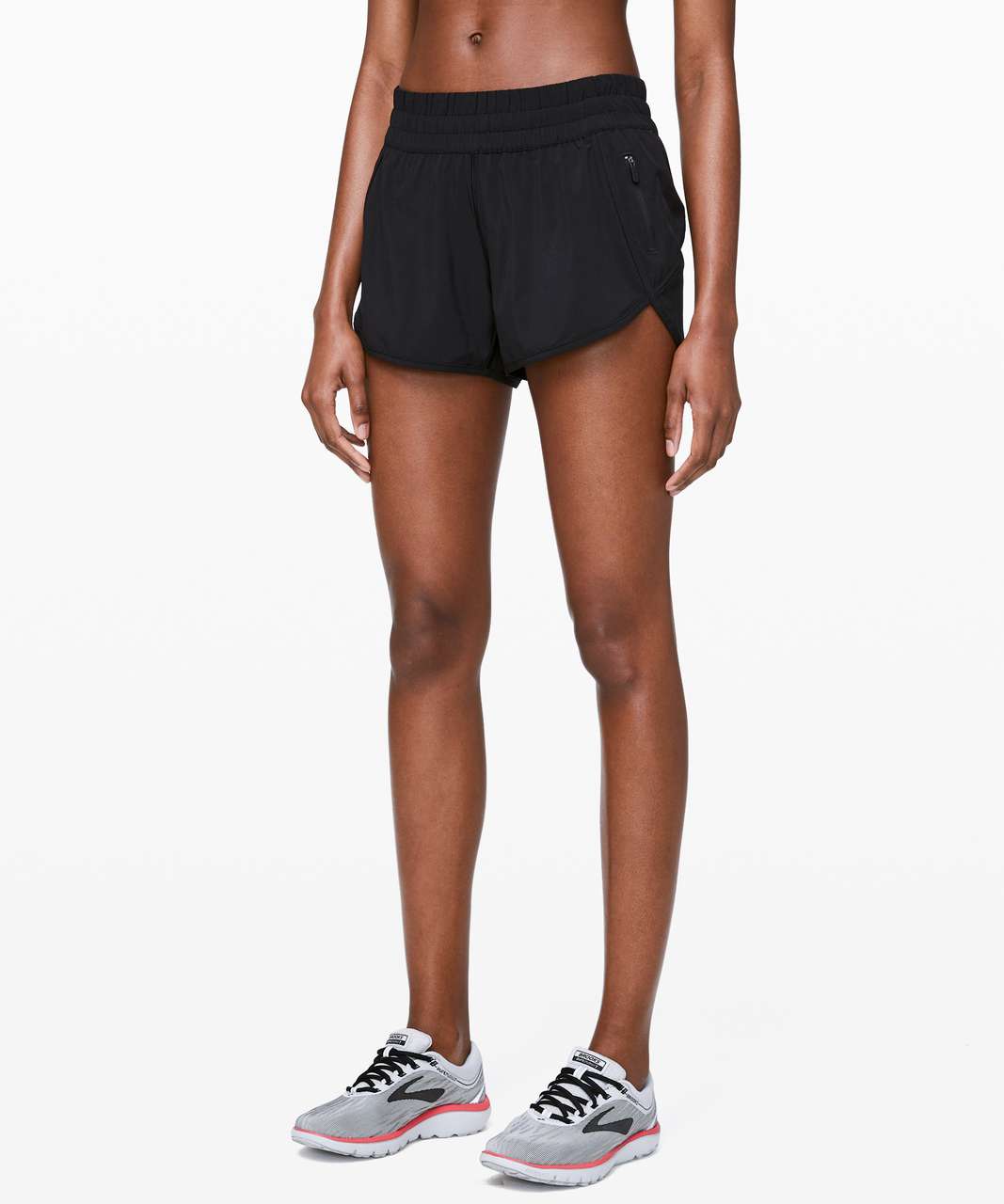 Lululemon Tracker Short V *4"
Black sz 8