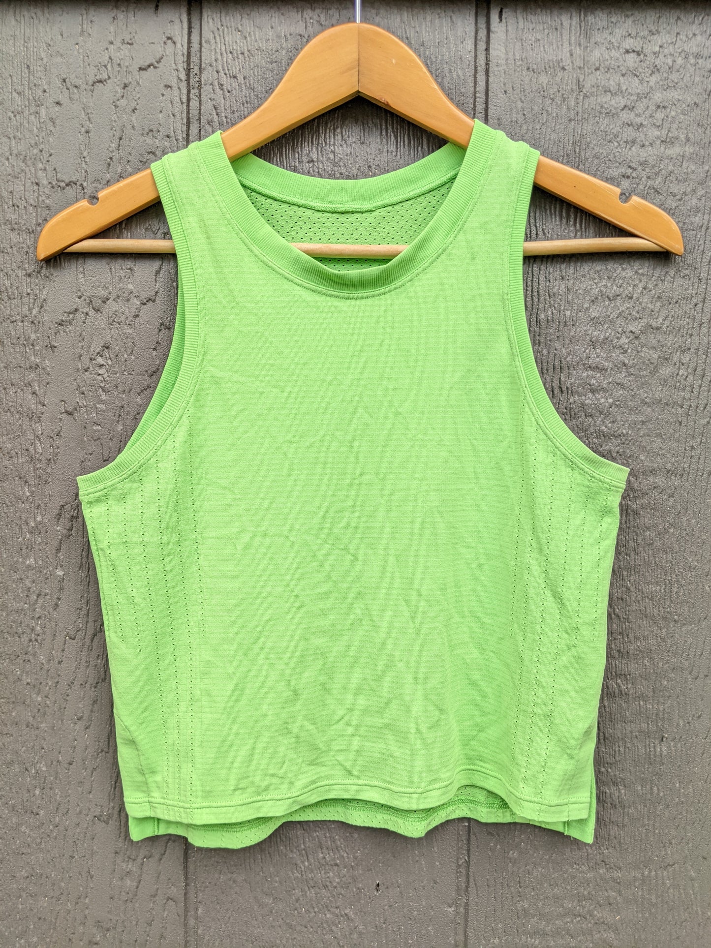 Lululemon Train to Be Tank
Scream Green Light sz 4/6