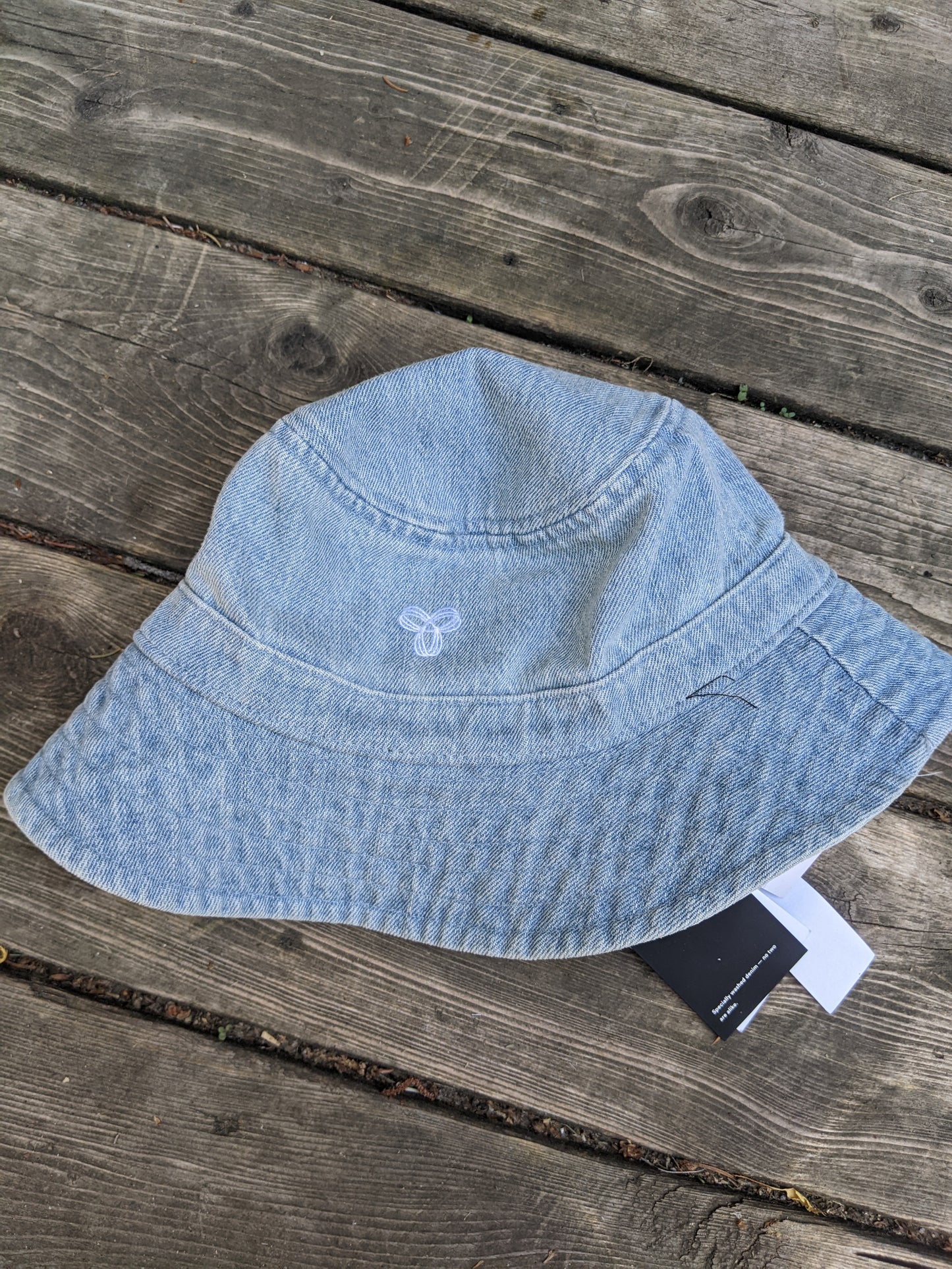 NWT! TNA denim bucket hat sz XS/S