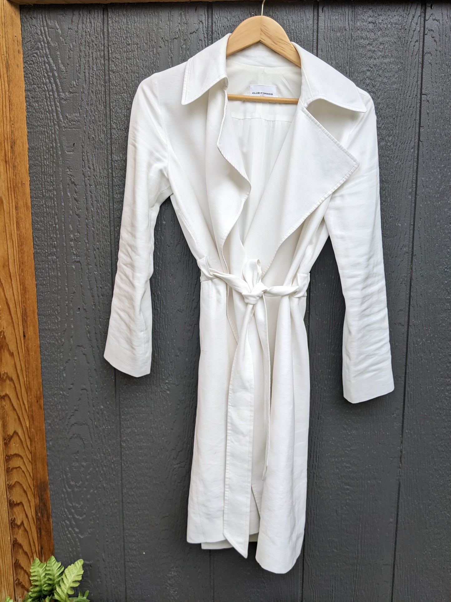 Club Monaco tie front trench sz S