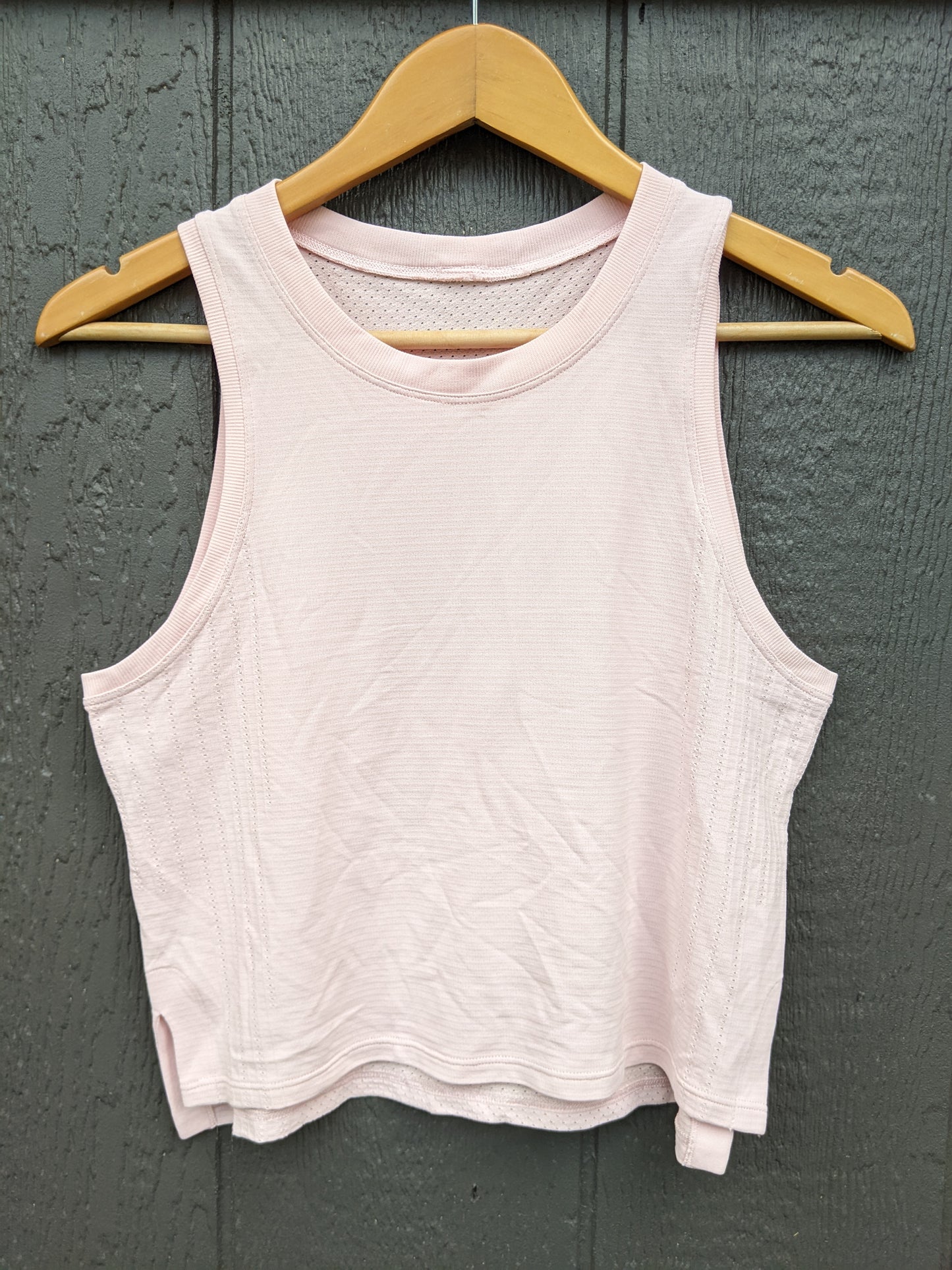 Lululemon Train to Be Tank
Pink Bliss sz 4/6