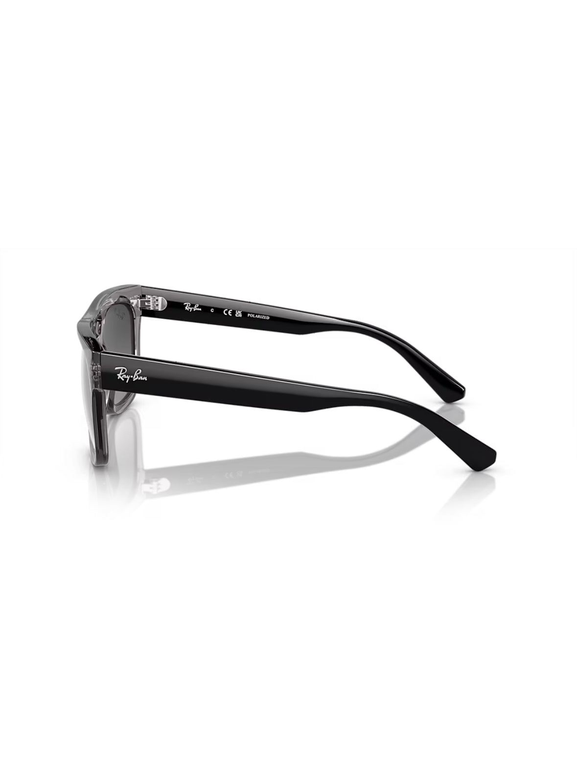 Brand new! Ray-Ban
RB4426 Phil Bio-Based Sunglasses