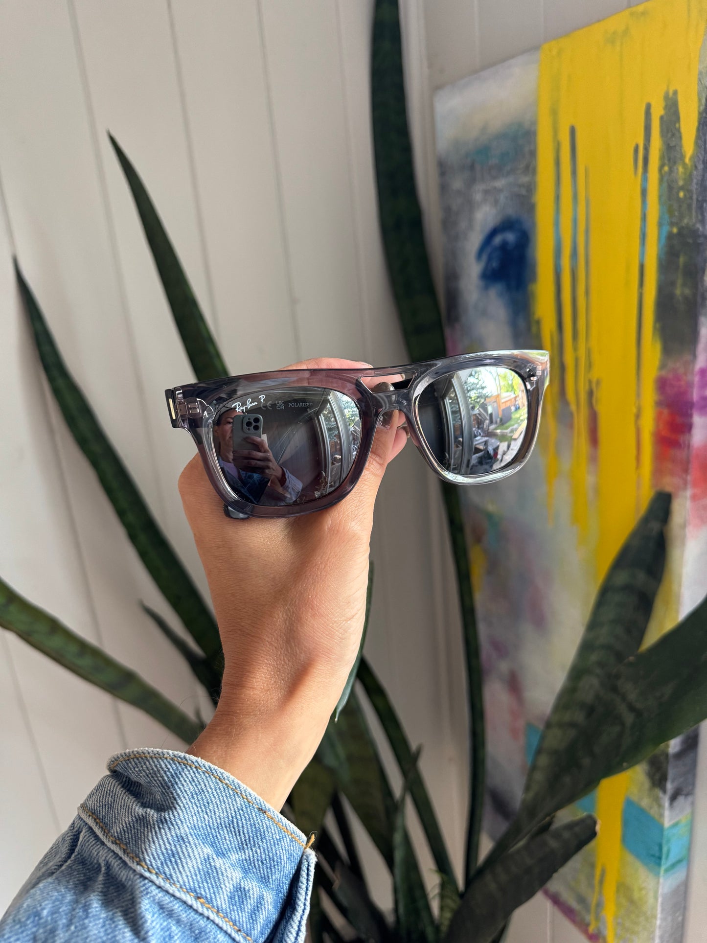 Brand new! Ray-Ban
RB4426 Phil Bio-Based Sunglasses