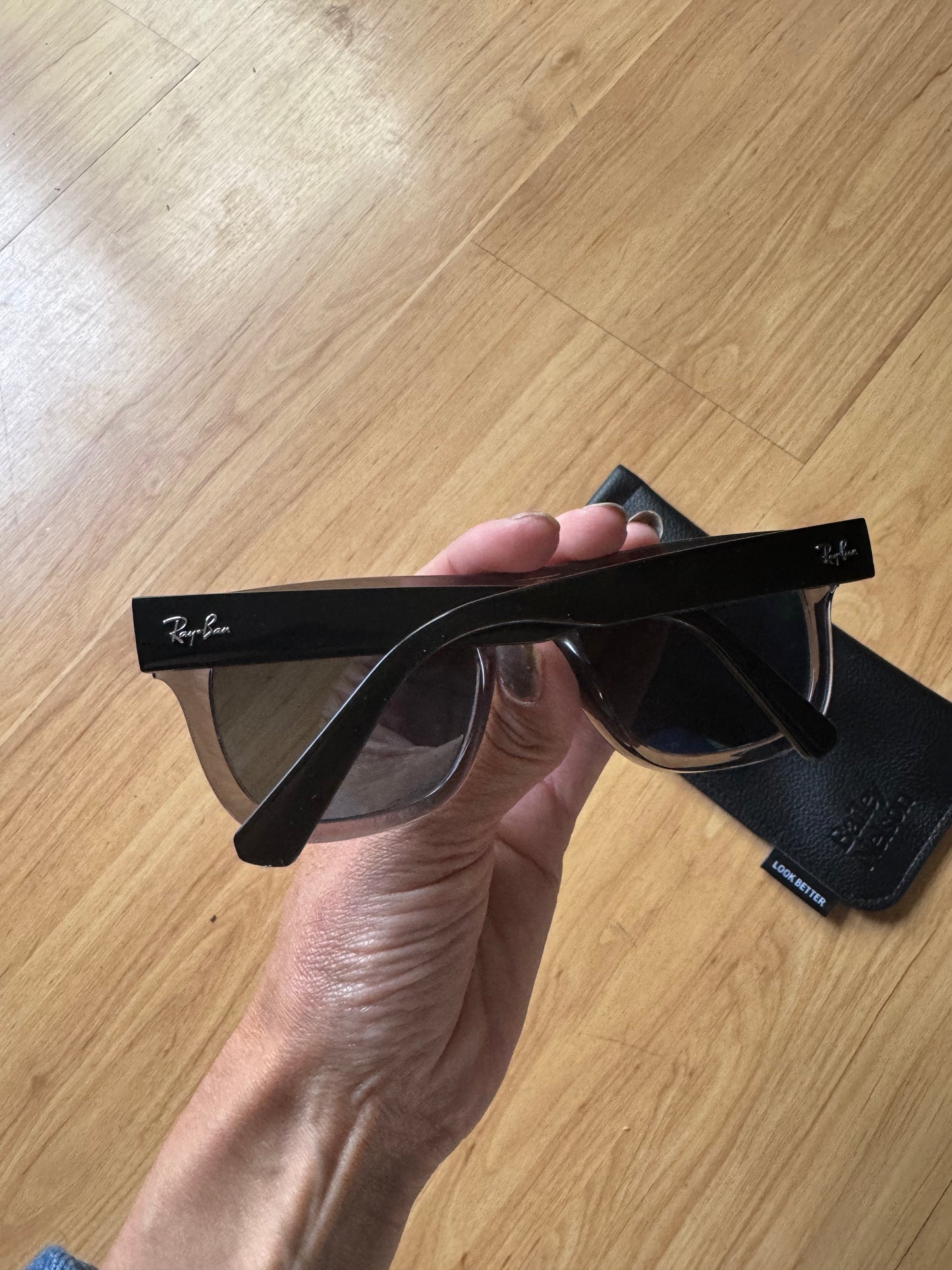 Brand new! Ray-Ban
RB4426 Phil Bio-Based Sunglasses
