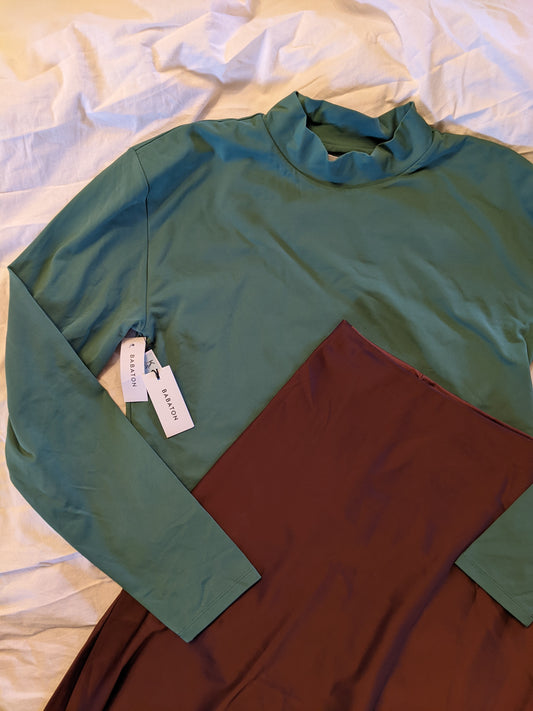 NWT! Babaton Contour Mockneck Forest Green sz 2XL