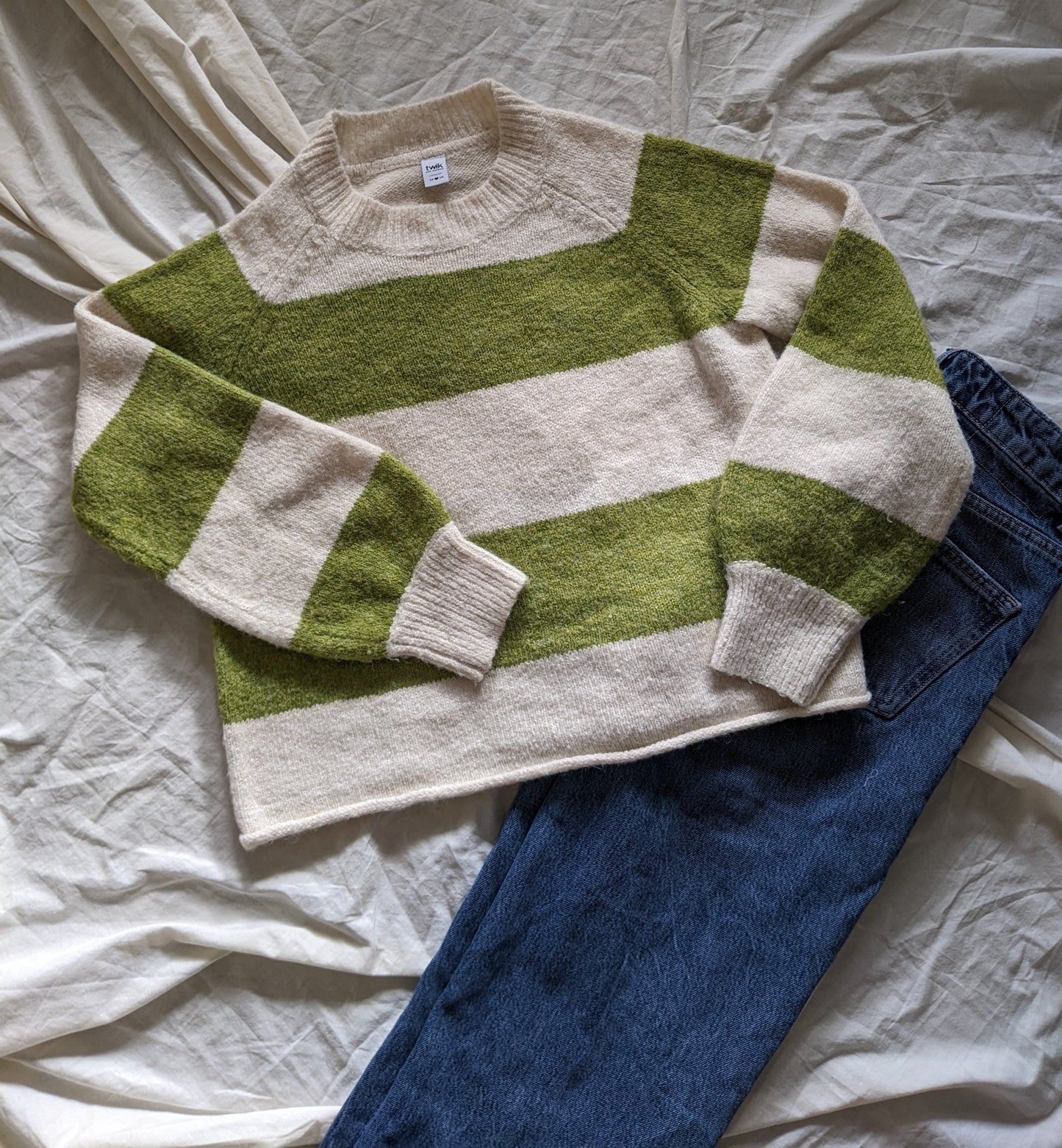 Twik stripe sweater sz XS (oversize fit)