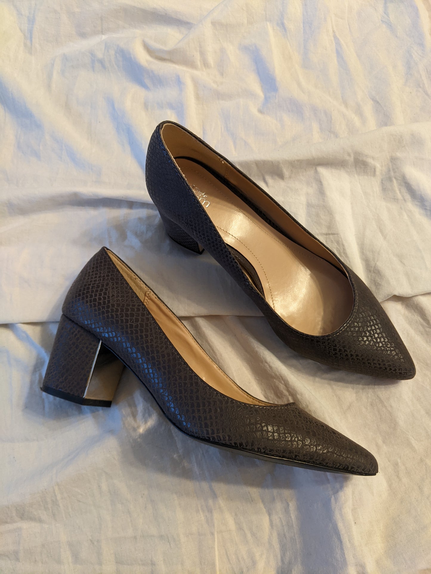 KandM leather pumps with mirrored heel sz 8 (fit big)