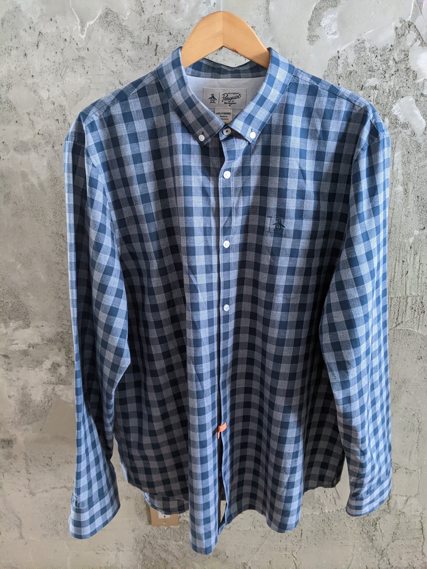 Penguin blue gingham button up sz XXL