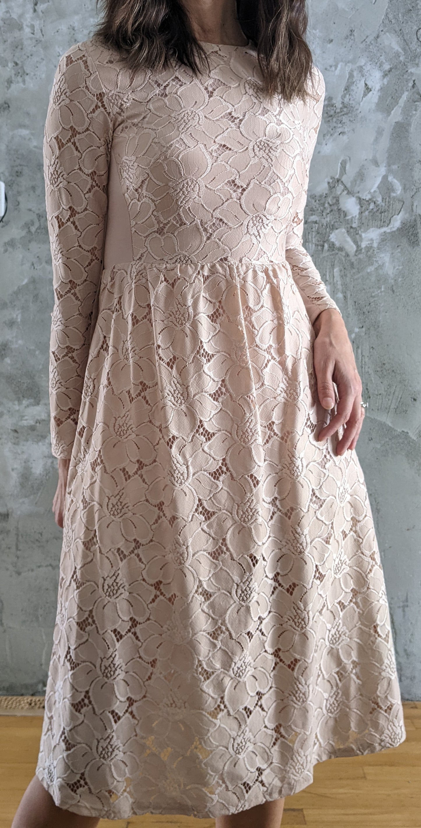 H&M long sleeve lace dress size XS.