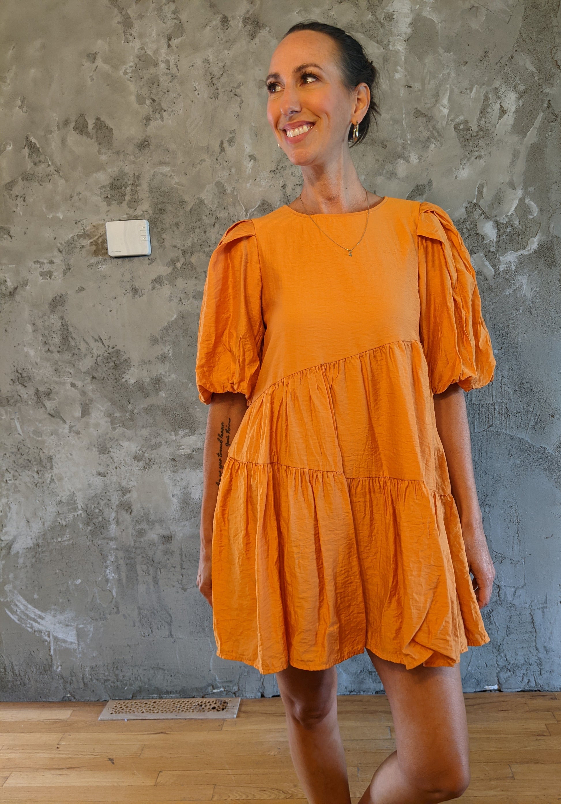 moon river orange dress Moon River Women's Scalloped Cut-Out Midi Dress