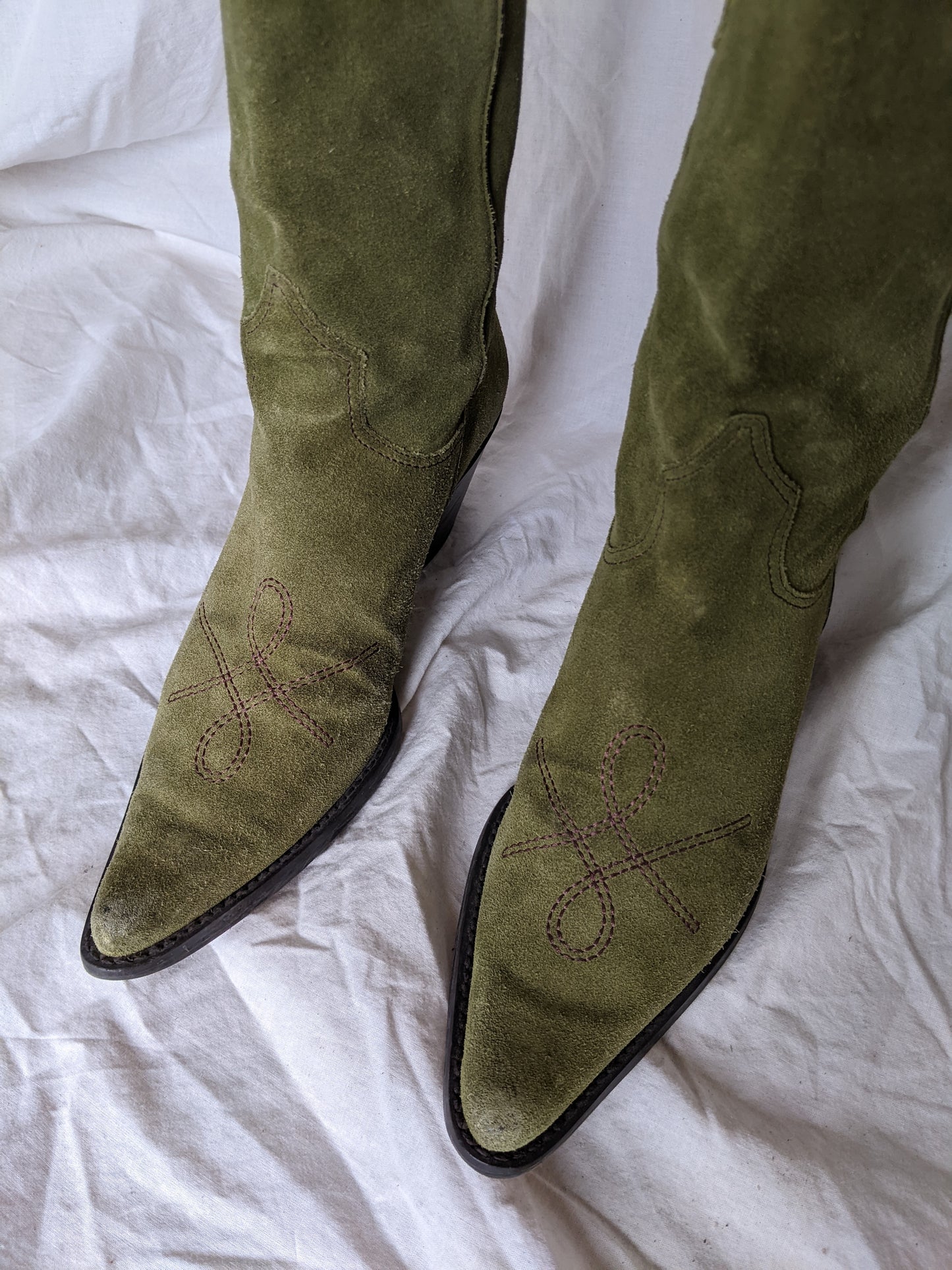 Franco Sarto green genuine suede cowboy boot size 8.5