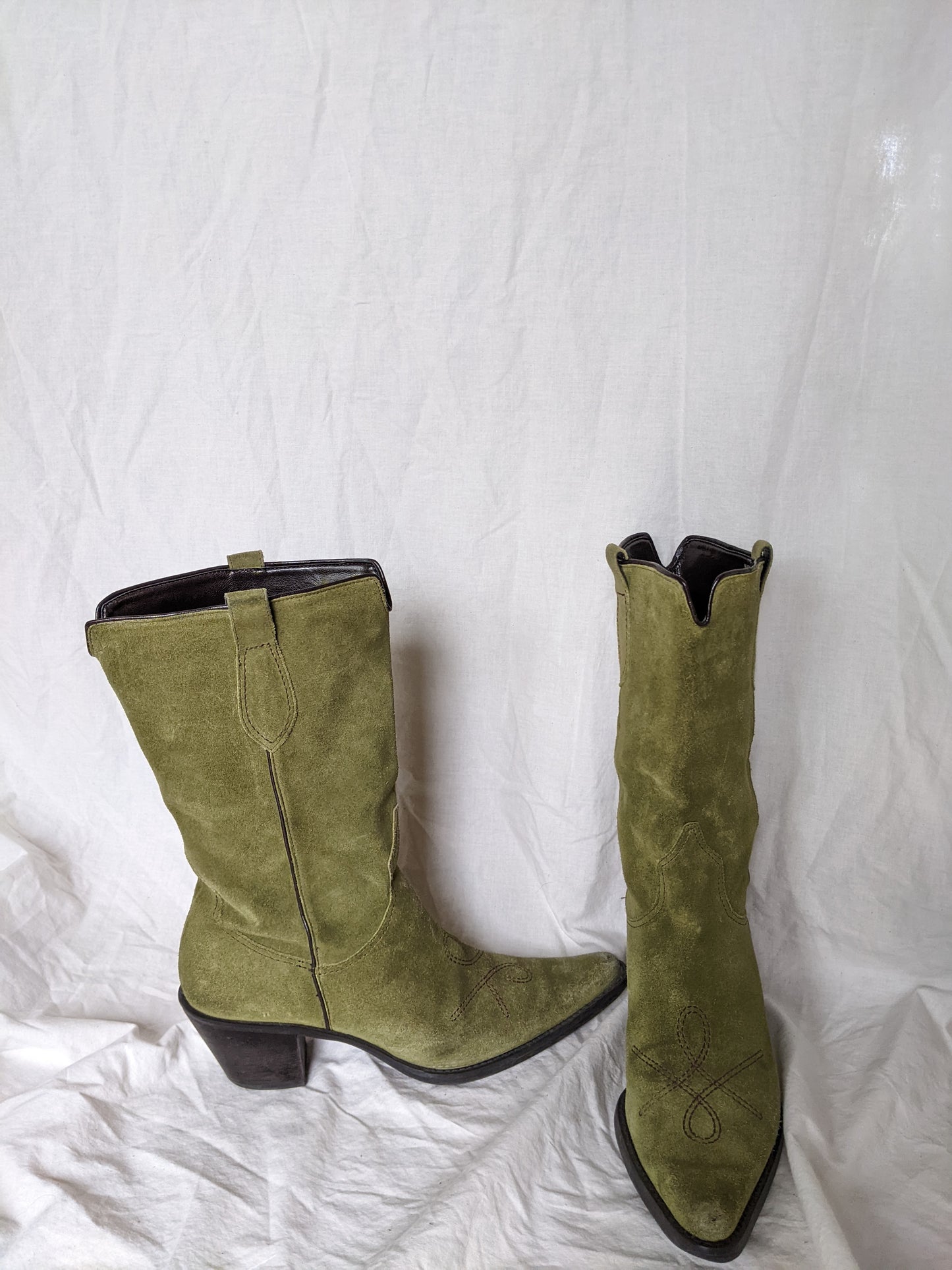 Franco Sarto green genuine suede cowboy boot size 8.5