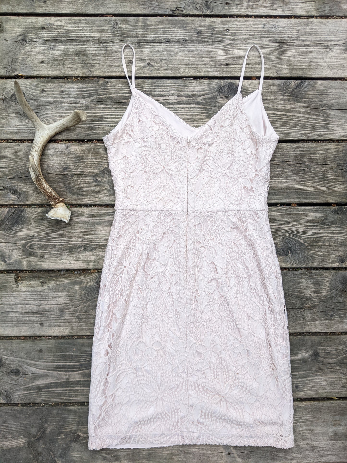 Guess light blush lace dress sz 6