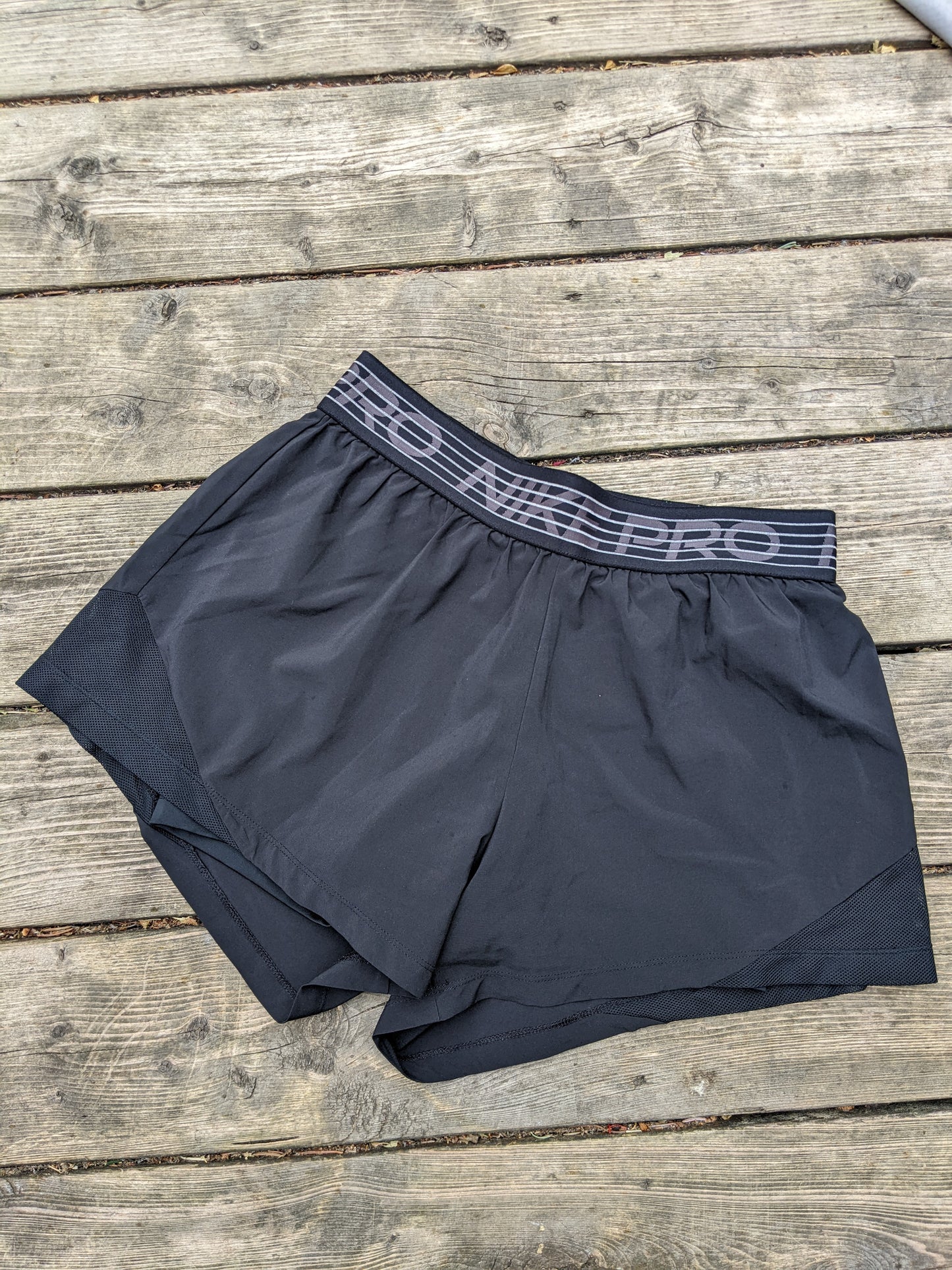 Nike Training Pro 2 in 1 woven shorts sz M