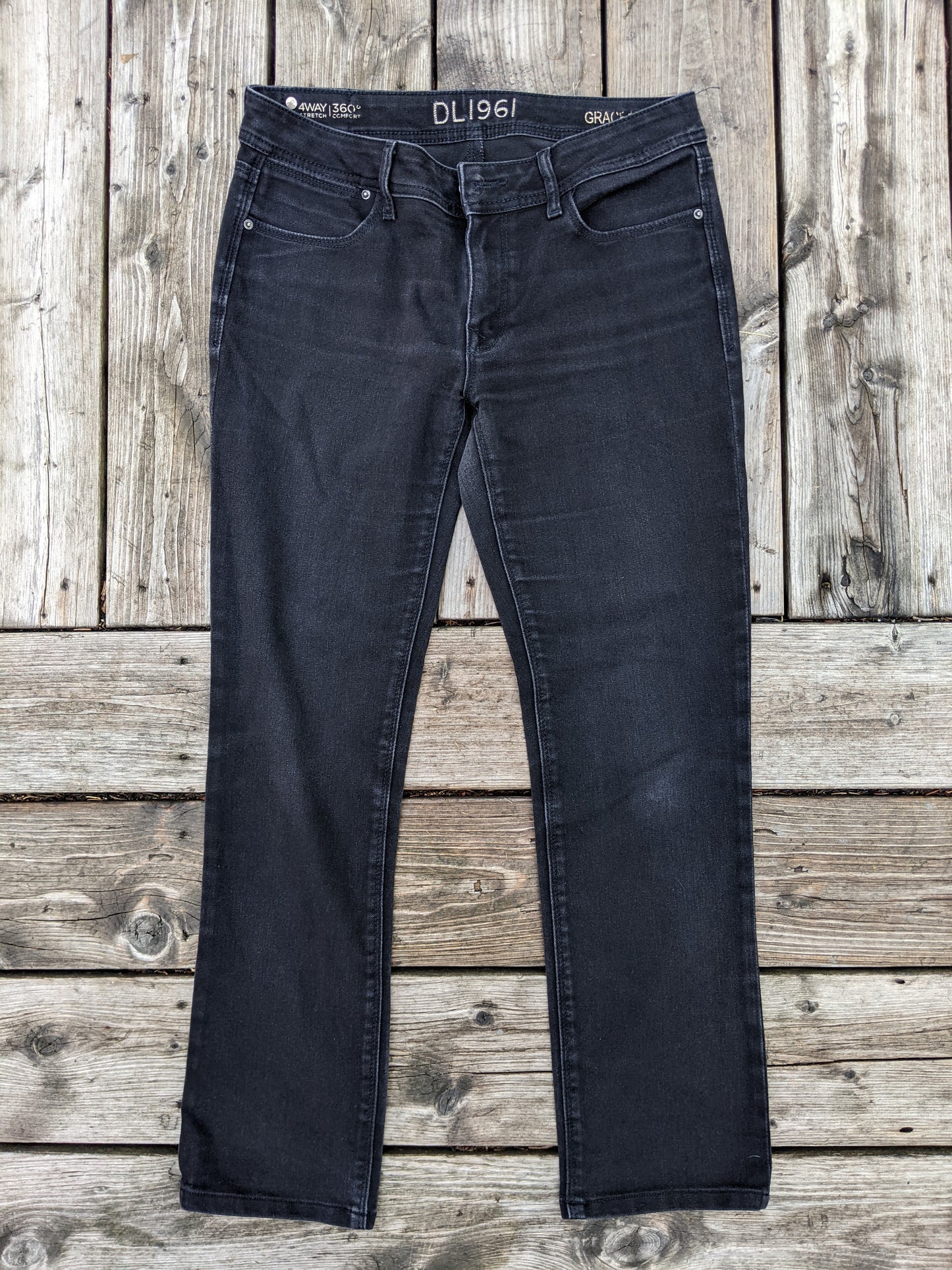 DL1961 Premium Denim "Grace High Rise Straight" jeans sz 29